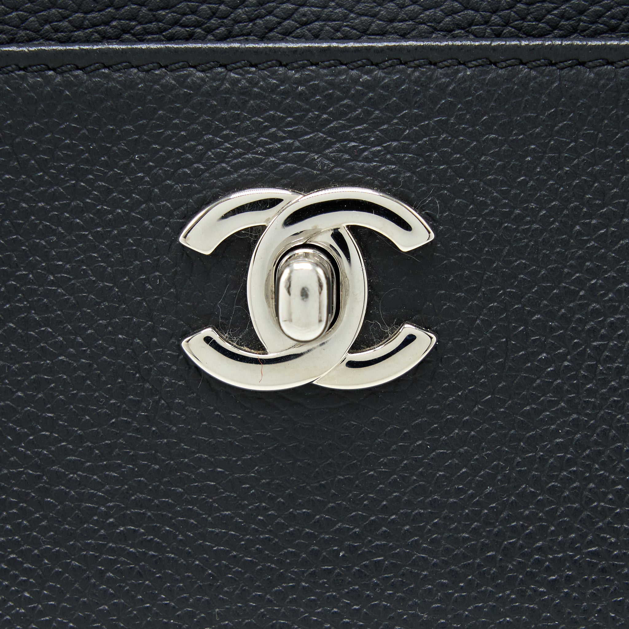 CHANEL CERF TOTE BAG GRAINED CALFSKIN BLACK SHW