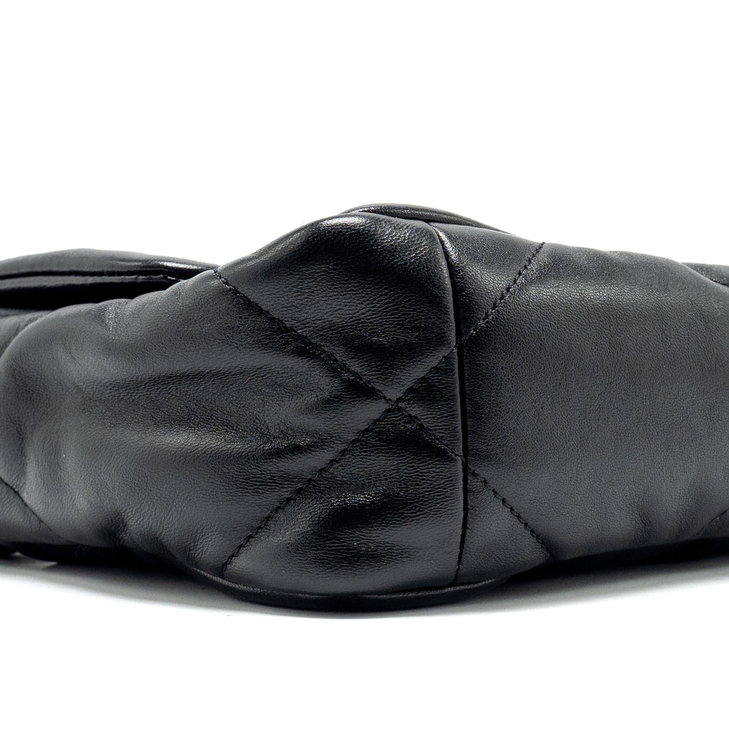 CHANEL SMALL 19 BAG LAMBSKIN BLACK MULTICOLOUR HARDWARE (MICROCHIP)