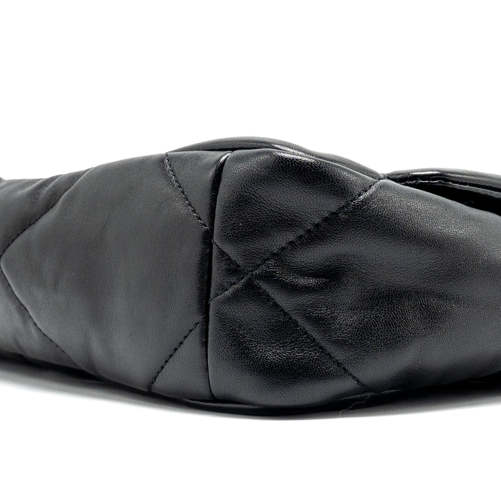 CHANEL SMALL 19 BAG LAMBSKIN BLACK MULTICOLOUR HARDWARE (MICROCHIP)