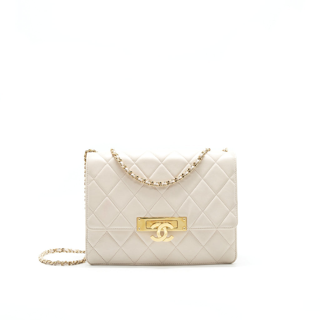 CHANEL CC LOGO FLAP BAG WITH CHAIN QUILTED LAMBSKIN IVORY WHITE