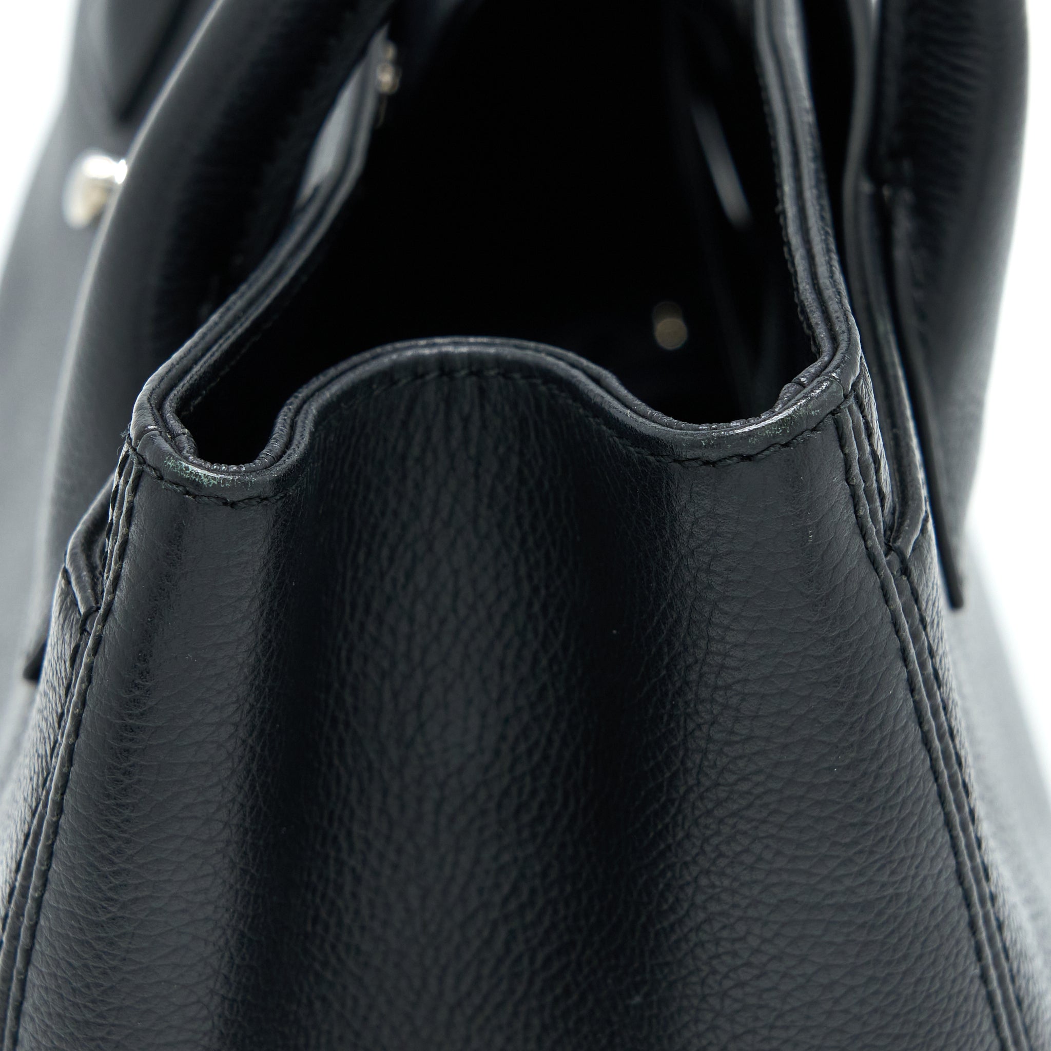 CHANEL CERF TOTE BAG GRAINED CALFSKIN BLACK SHW