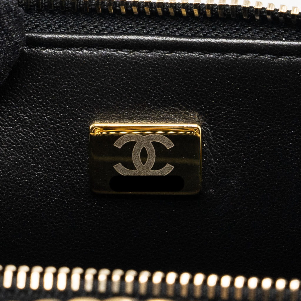 CHANEL 22S LETTER TOP HANDLE SMALL VANITY CASE CAVIAR BLACK BRUSHED GHW (MICROCHIP)
