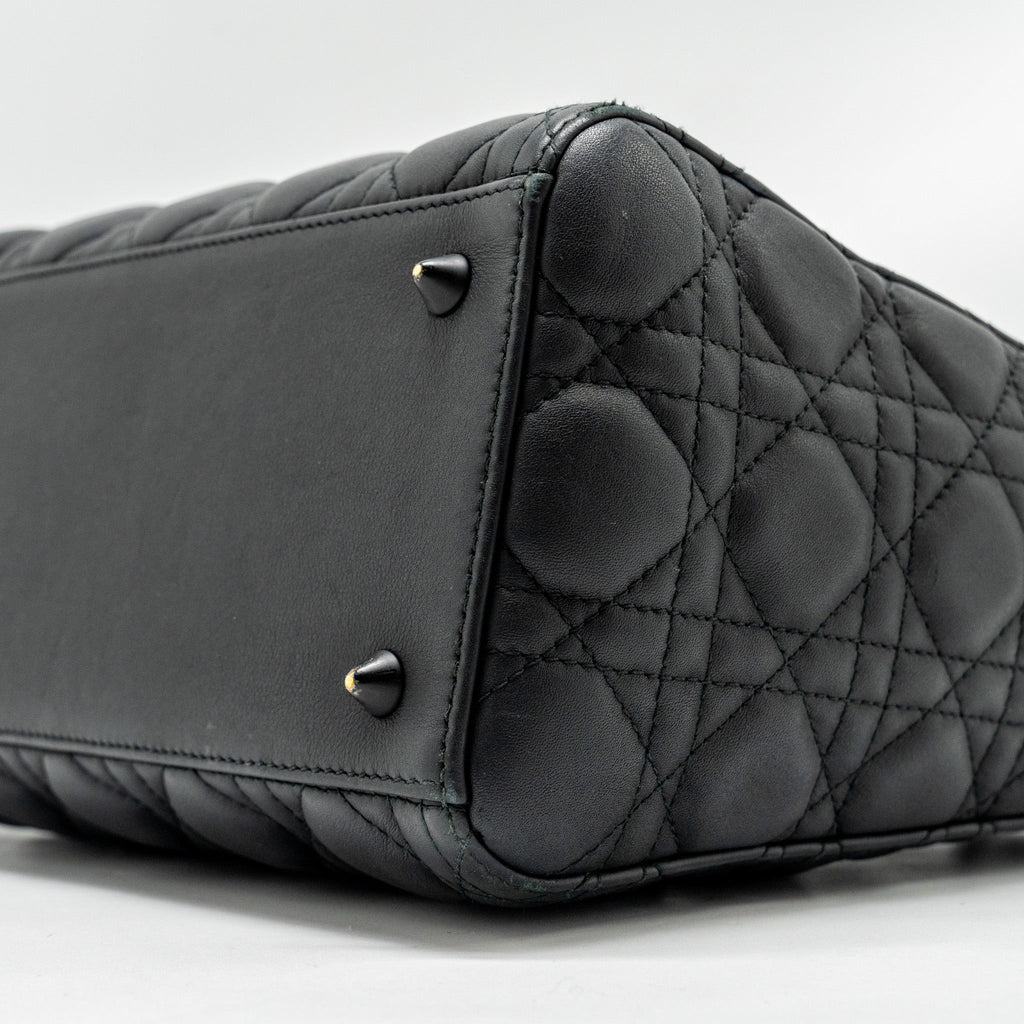 DIOR MEDIUM LADY DIOR ULTRAMATTE CANNAGE CALFSKIN SO BLACK