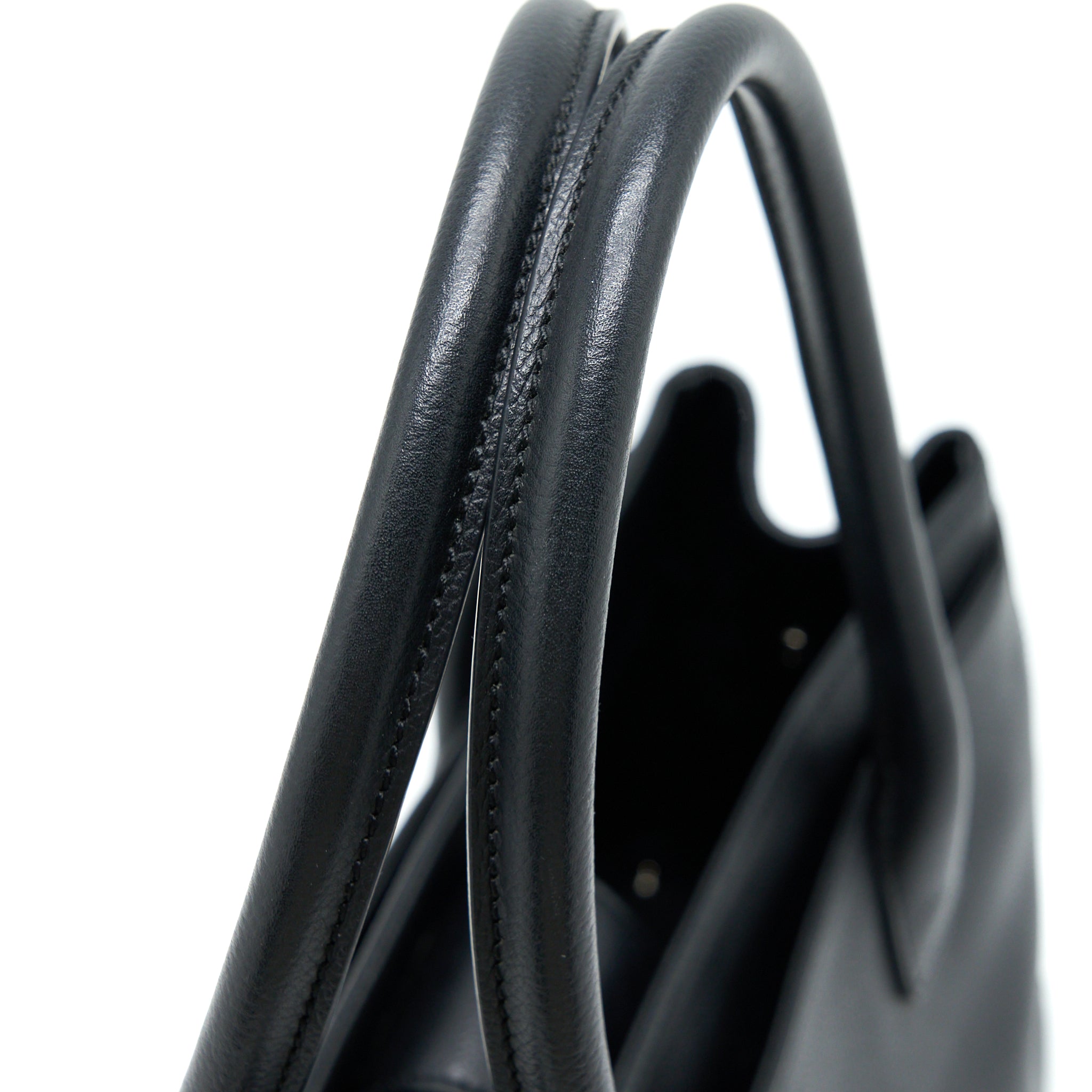 CHANEL CERF TOTE BAG GRAINED CALFSKIN BLACK SHW