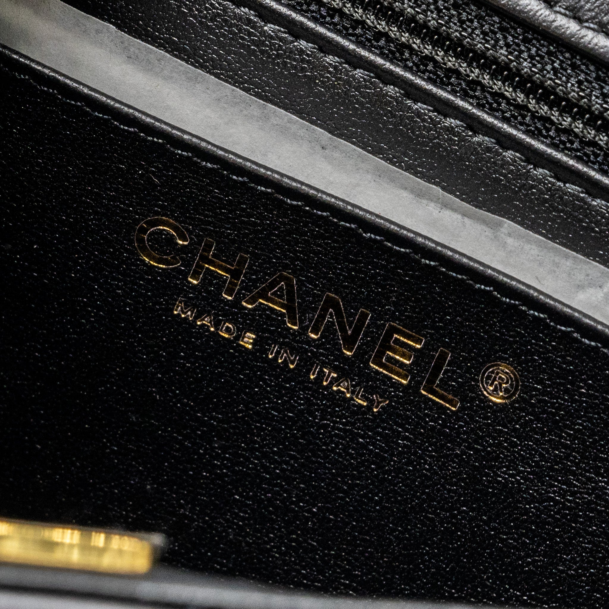CHANEL MINI 2.55 REISSUE FLAP BAG AGED CALFSKIN BLACK GHW (MICROCHIP)