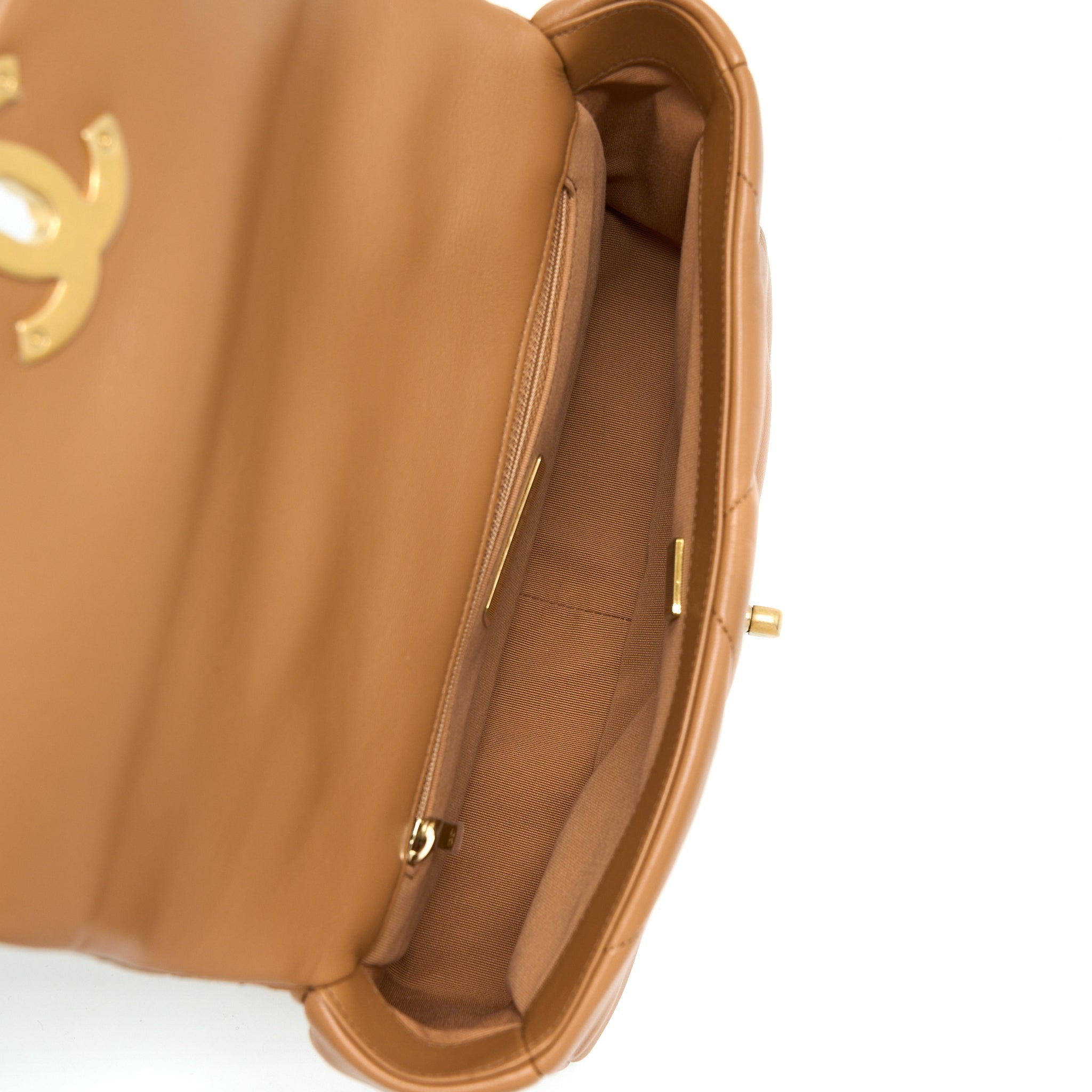CHANEL 22A SMALL 19 BAG LAMBSKIN CARAMEL GHW (MICROCHIP)