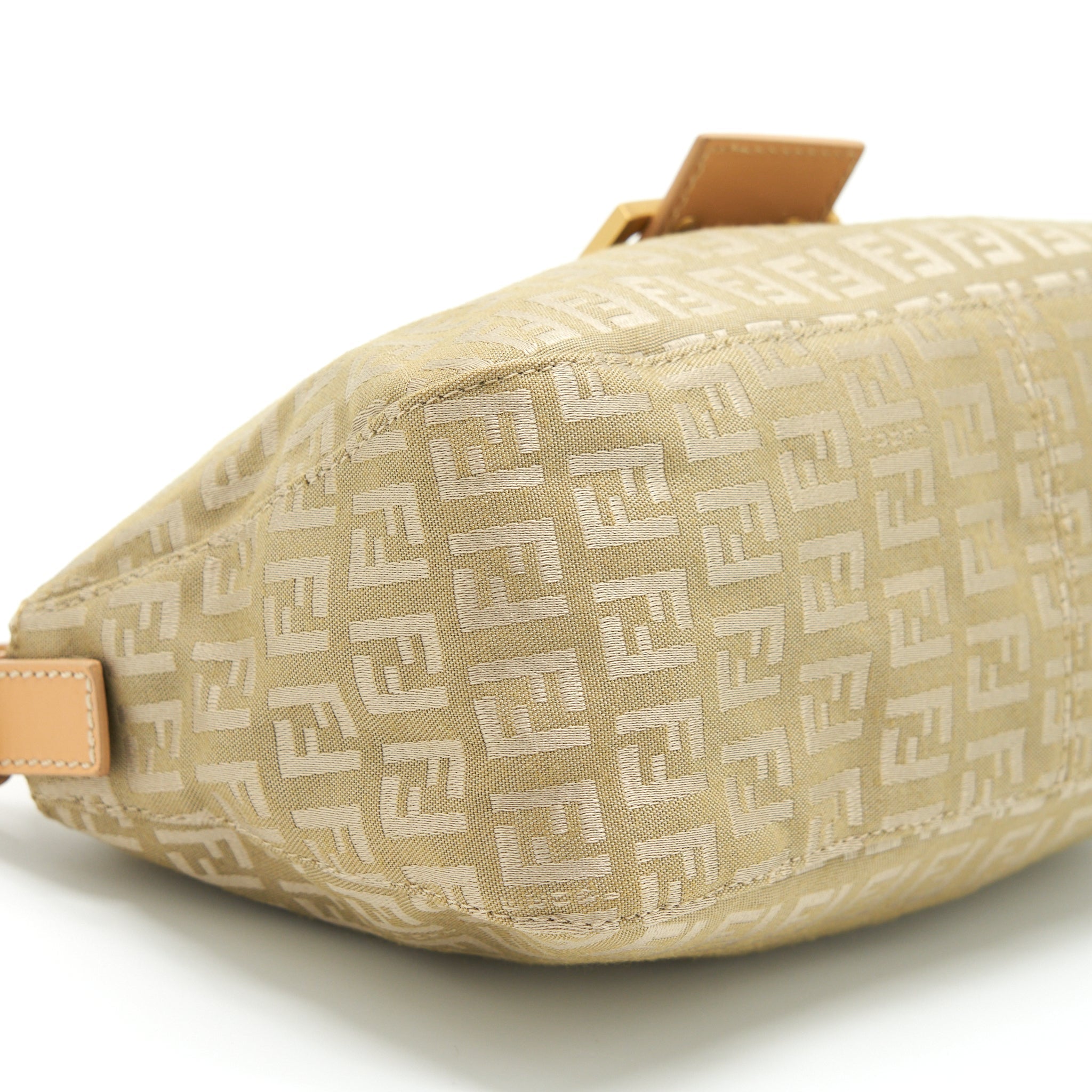 FENDI VINTAGE BAGUETTE FABRIC BEIGE GHW