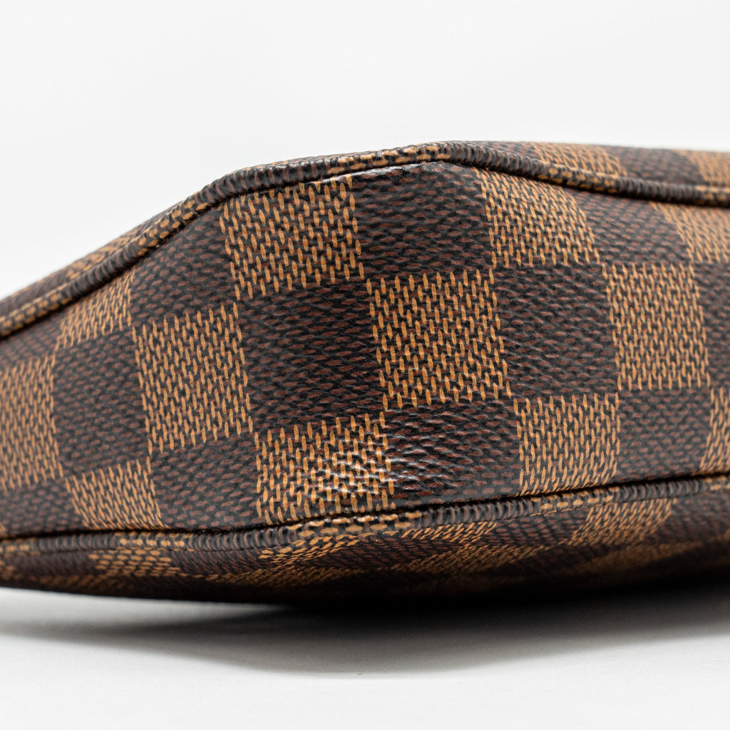 LOUIS VUITTON POCHETTE ACCESSOIRES DAMIER EBENE CANVAS GHW