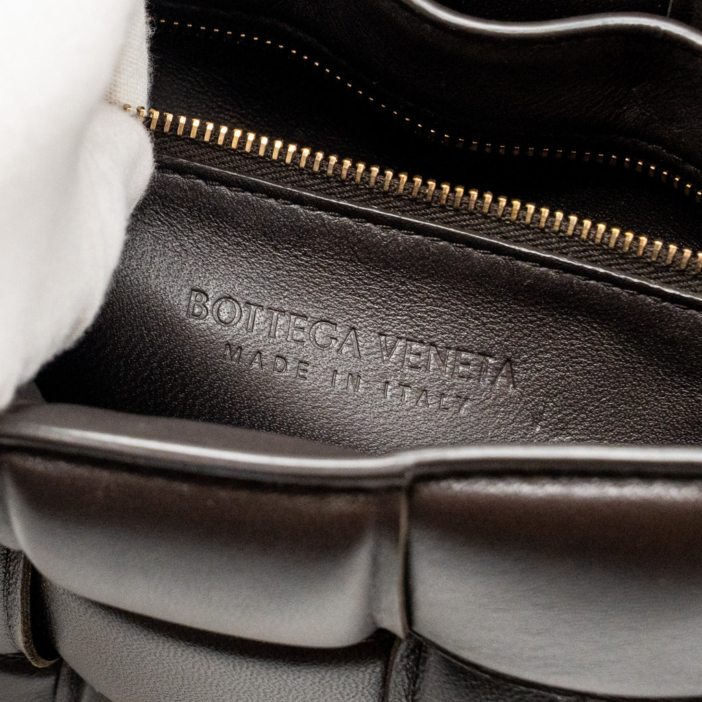 BOTTEGA VENETA PADDED CASSETTE LAMBSKIN BROWN GHW