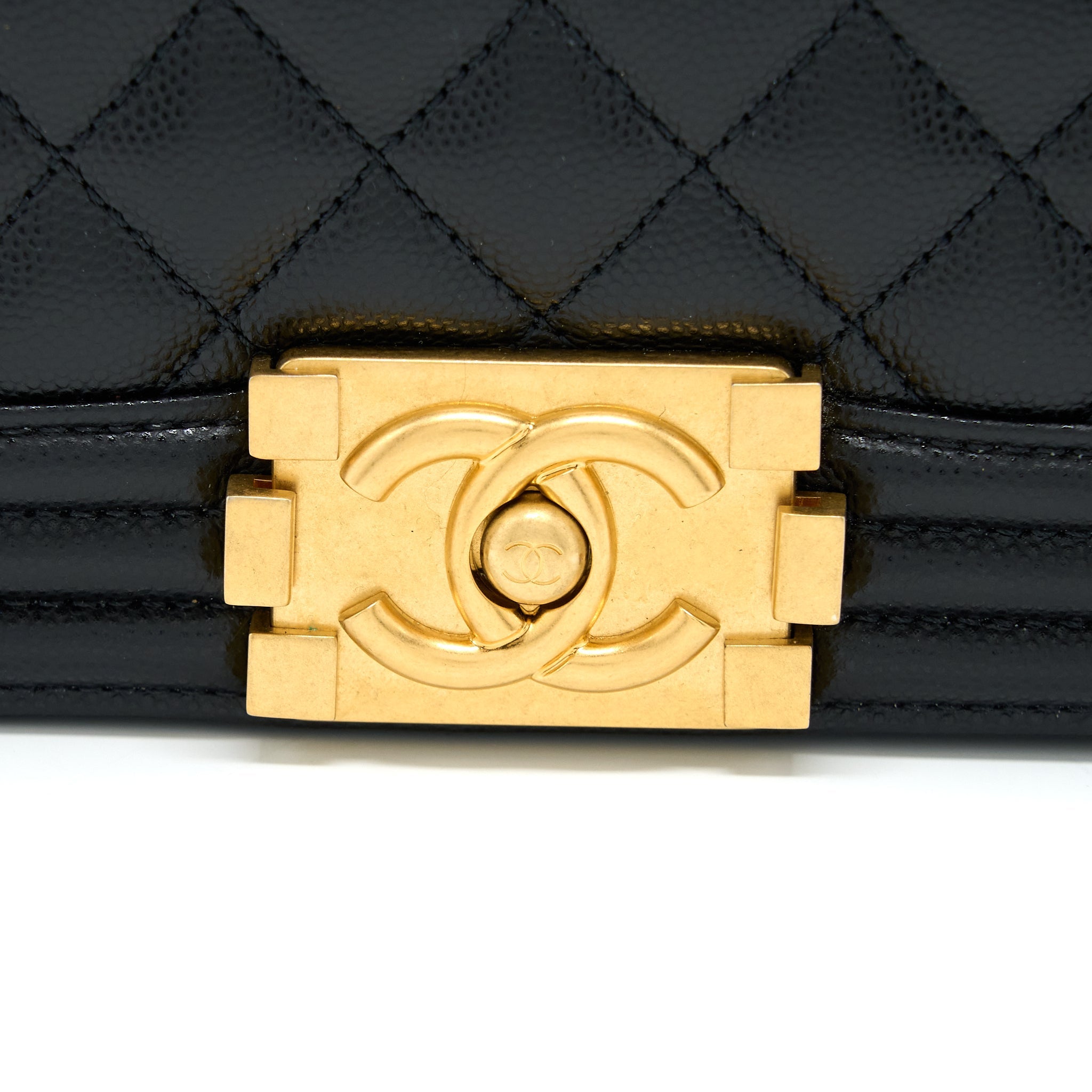CHANEL MEDIUM BOY BAG CAVIAR BLACK BRUSHED GHW (MICROCHIP)