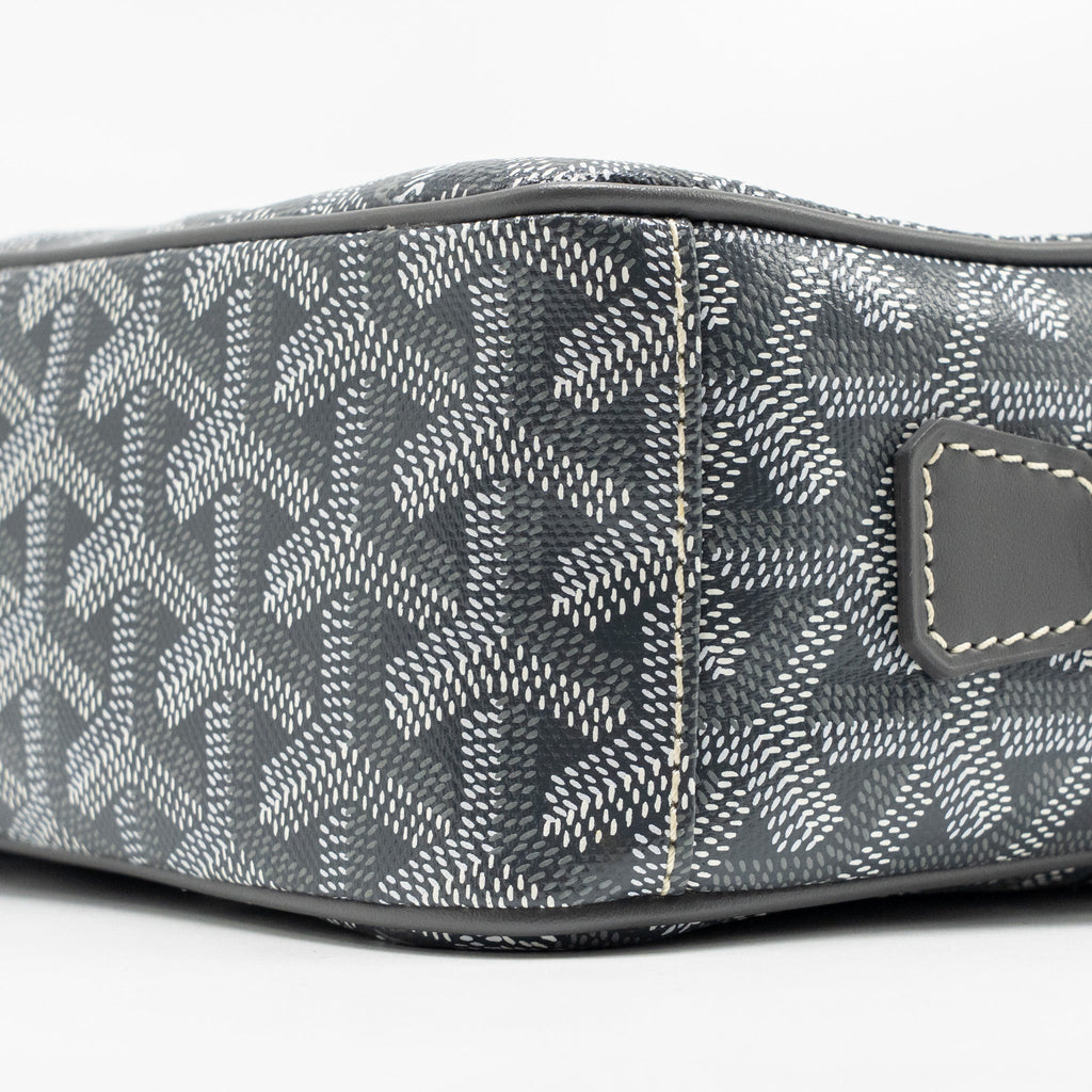 GOYARD CAP VERT PM CROSSBODY BAG GOYARDINE CANVAS/LEATHER GREY SHW