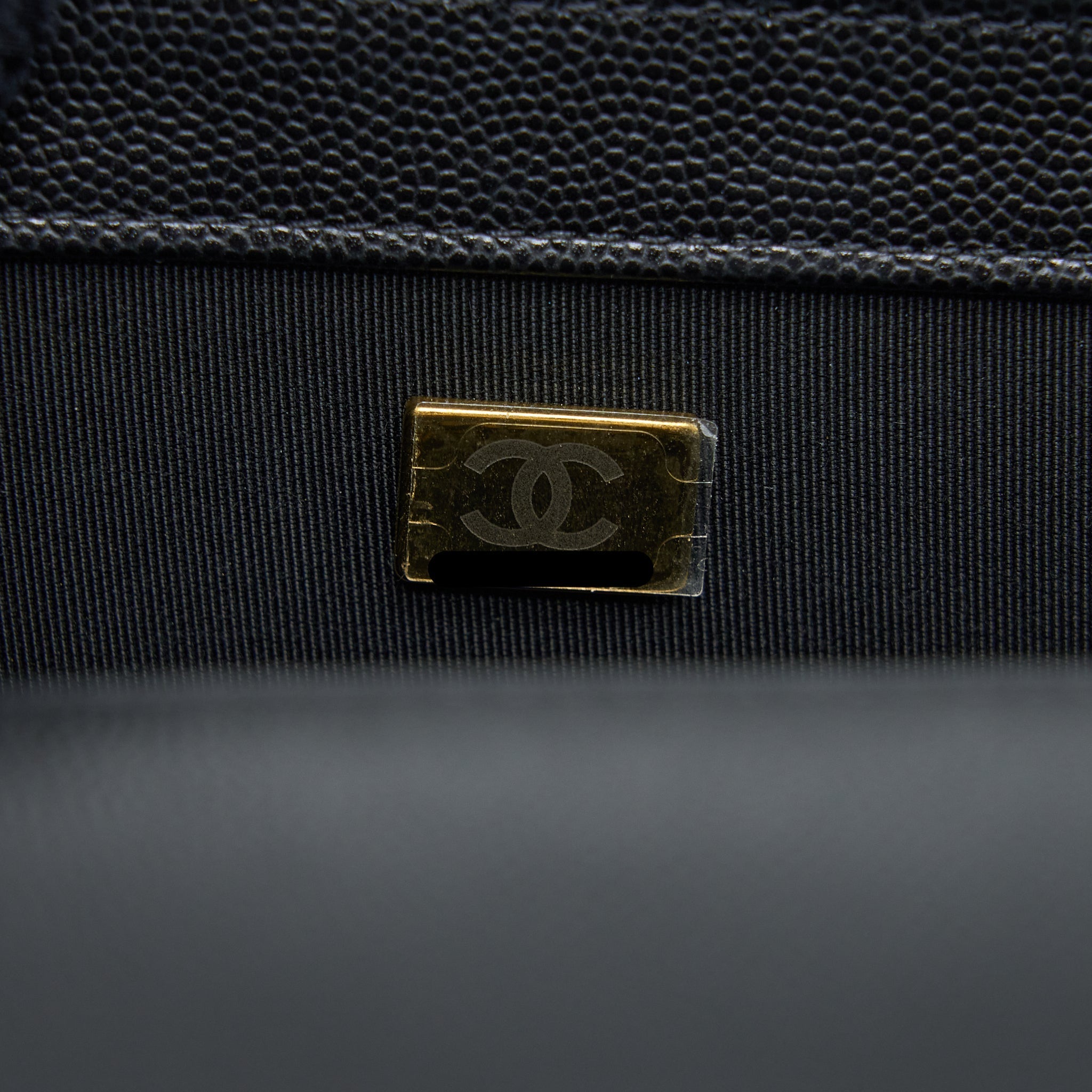 CHANEL MEDIUM BOY BAG CAVIAR BLACK BRUSHED GHW (MICROCHIP)
