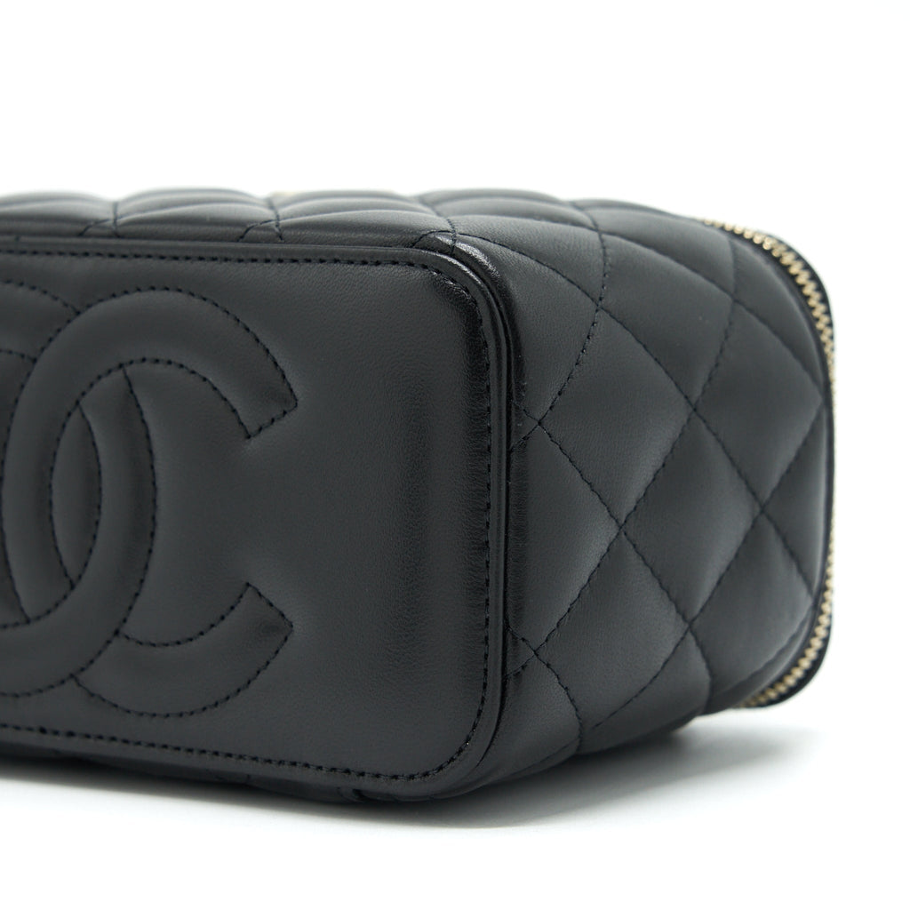 CHANEL 22A TOP HANDLE LONG VANITY WITH CHAIN LAMBSKIN BLACK LGHW
