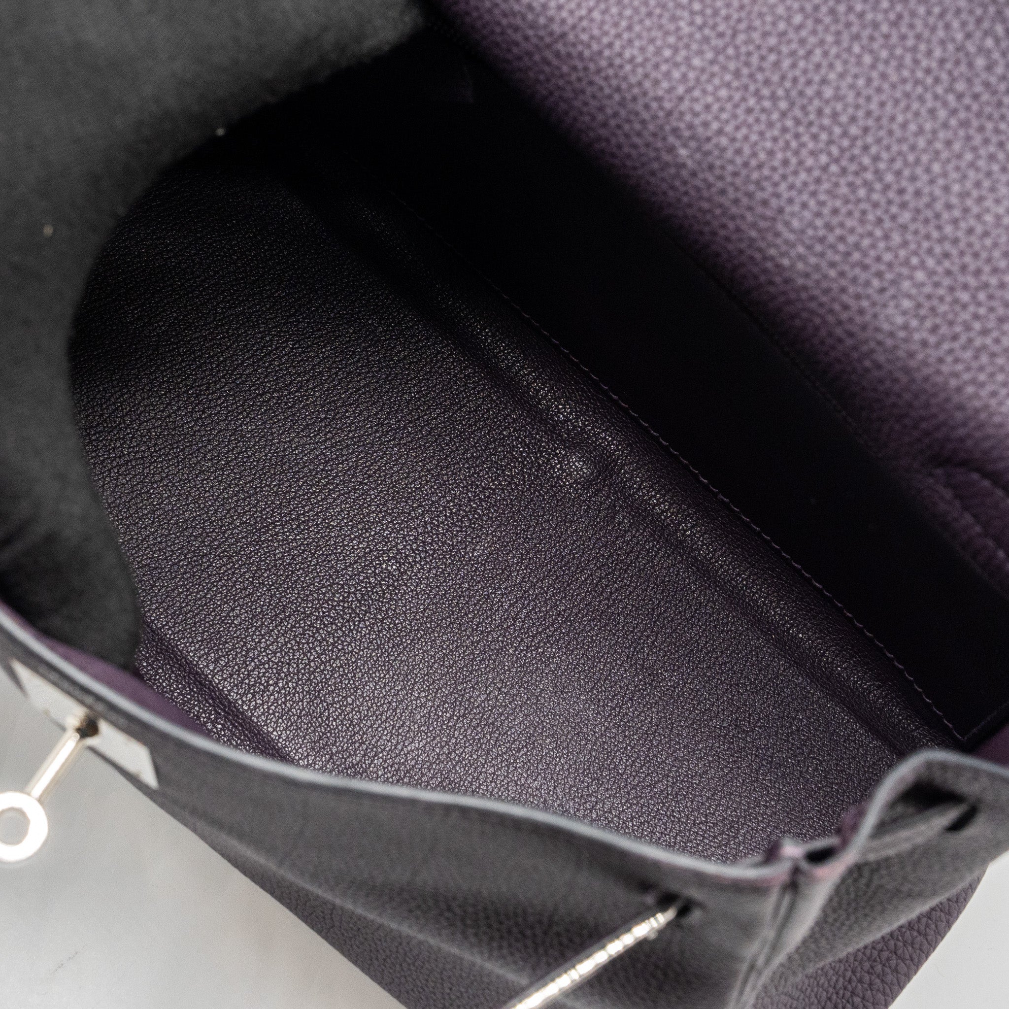 HERMES KELLY 28 ALLIGATOR/TOGO 59 RAISIN SHW