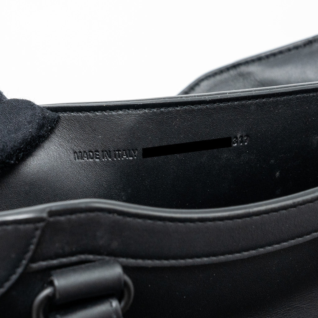 BALENCIAGA NEO CLASSIC SMALL HANDBAG CALFSKIN BLACK BLACK/RUTHENIUM HARDWARE