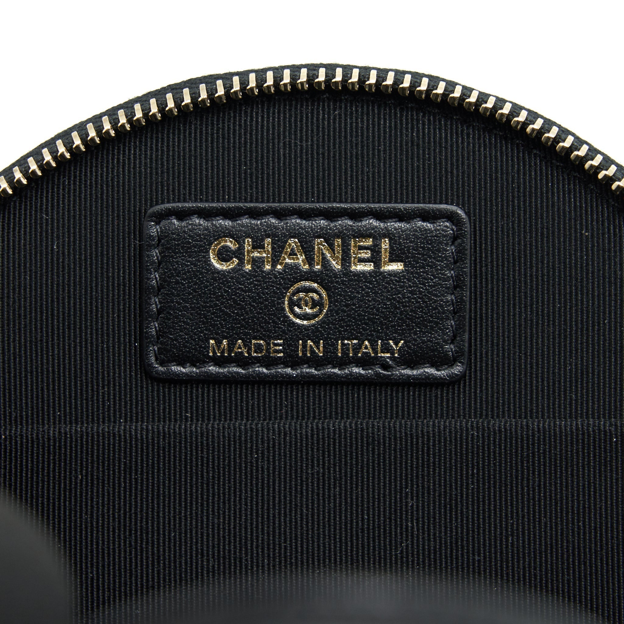 CHANEL 22C TOP HANDLE ROUND VANITY BLACK WITH CHAIN CAVIAR LGHW