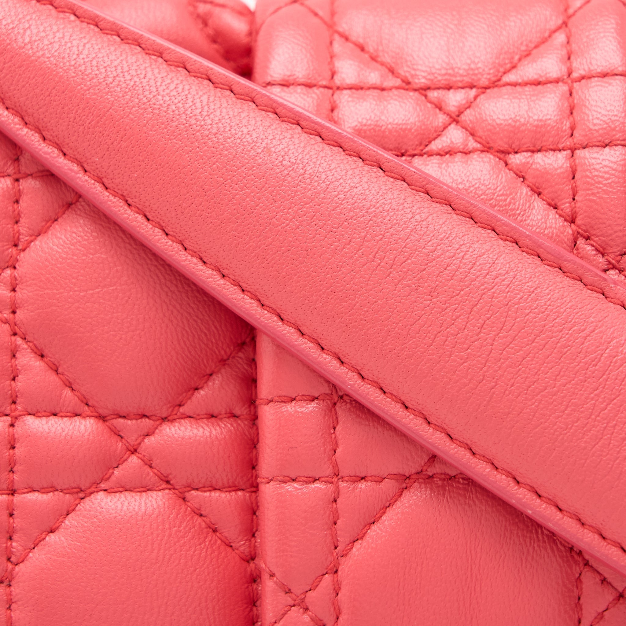 DIOR NEW LOCK FLAP SHOULDER BAG LAMBSKIN RED SHW