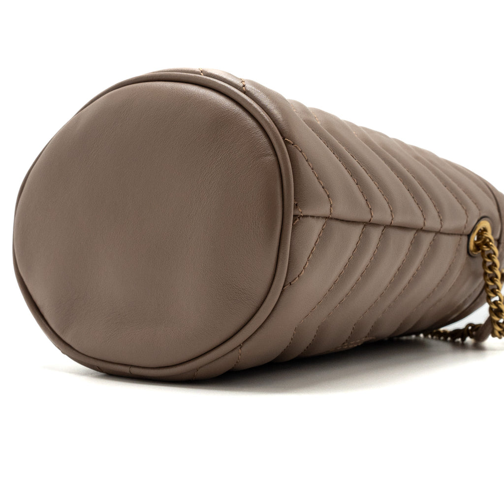 GUCCI GG MARMONT MINI BUCKET BAG BEIGE GHW