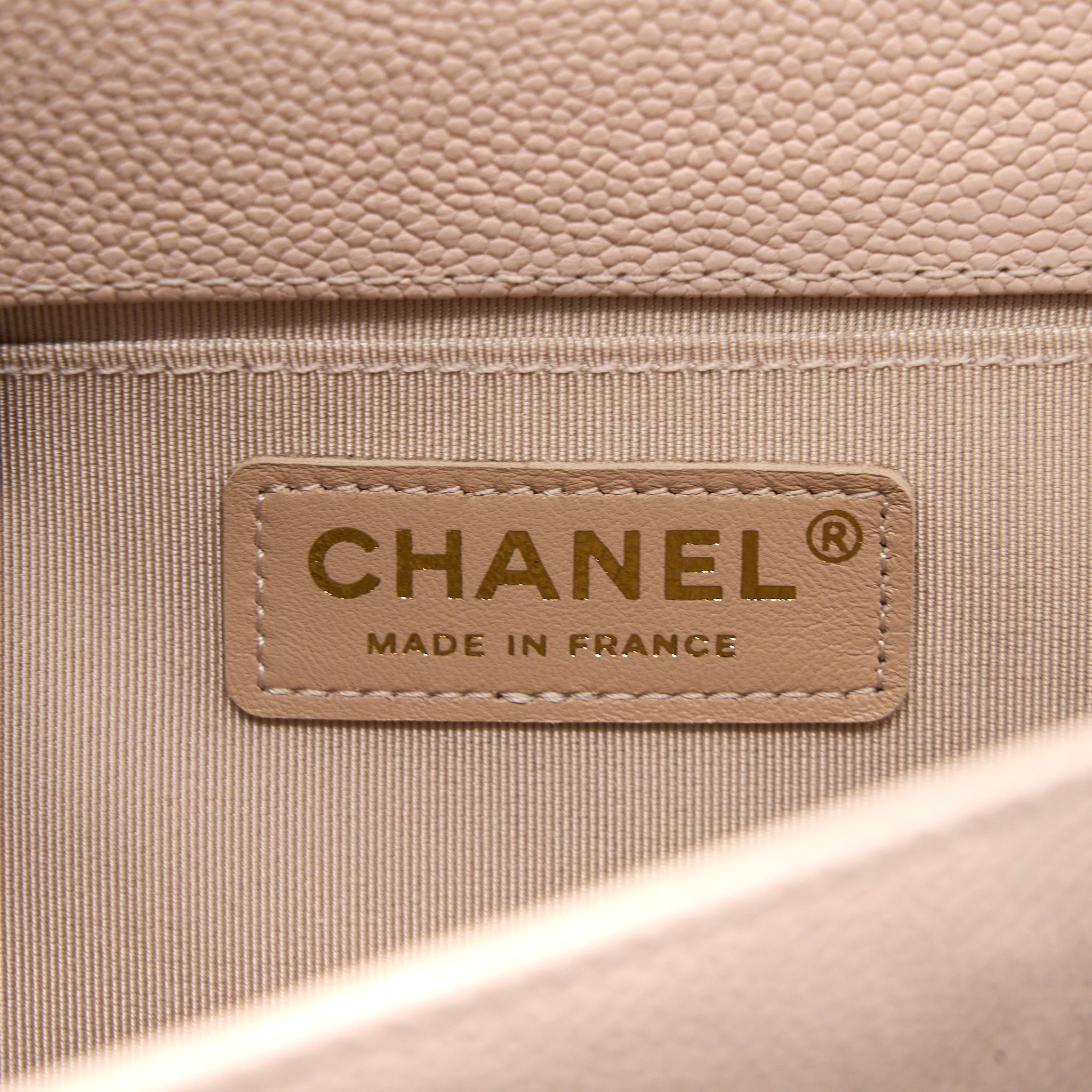 CHANEL MEDIUM BOY BAG CHEVRON CAVIAR LIGHT PINK LGHW