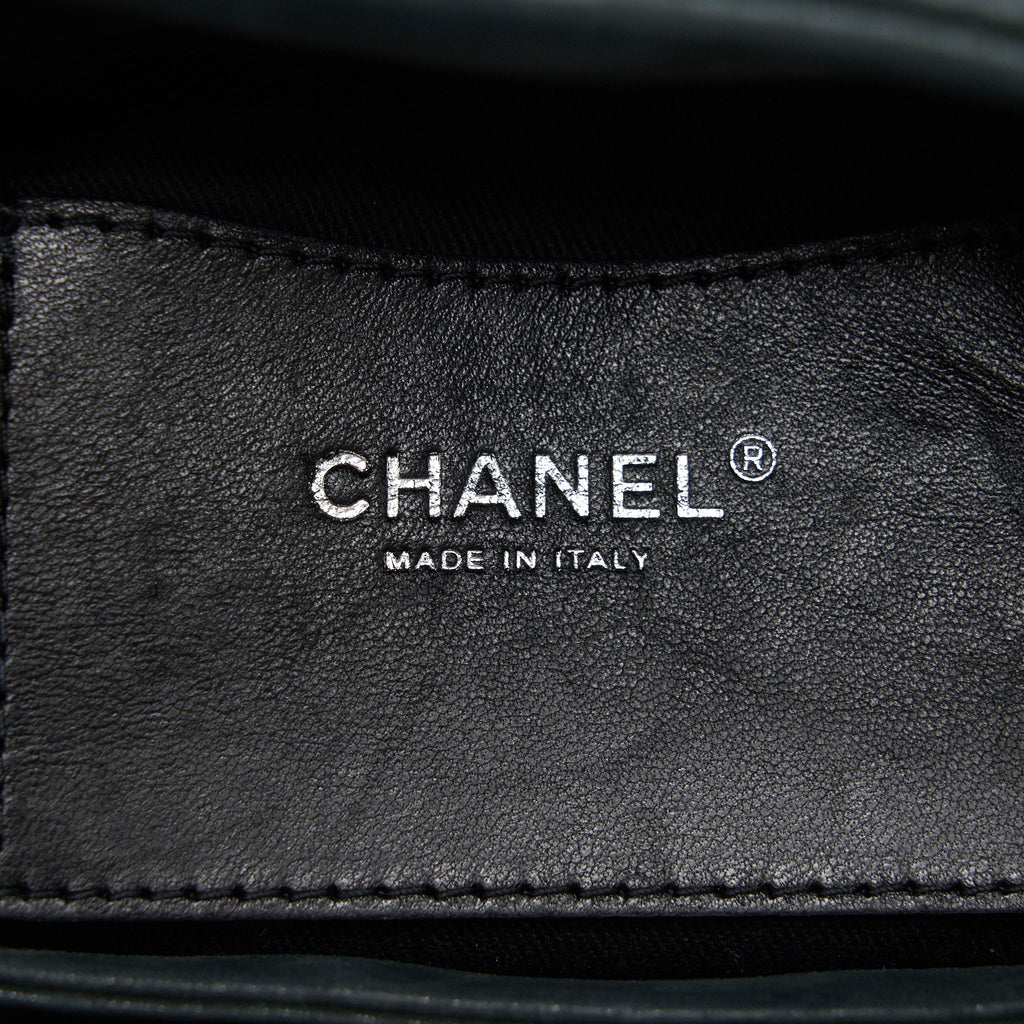 CHANEL JUST MADEMOISELLE BOWLING BAG QUILTED LEATHER IN BLACK BHW