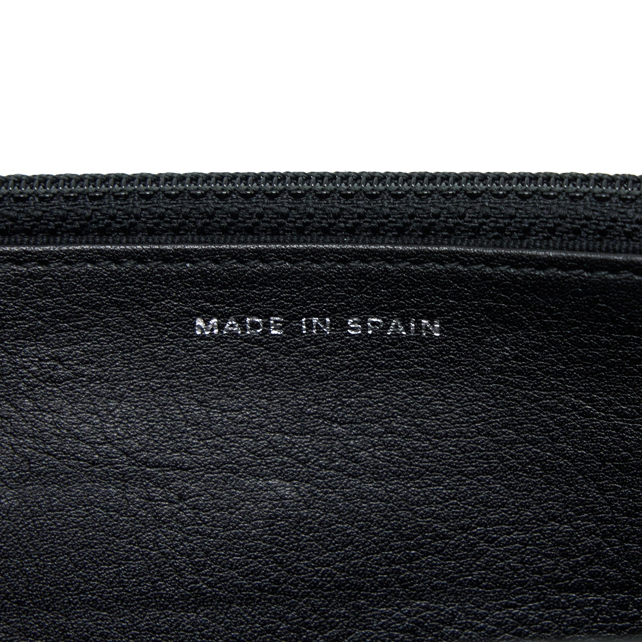 CHANEL CLASSIC WALLET ON CHAIN PATENT BLACK SHW
