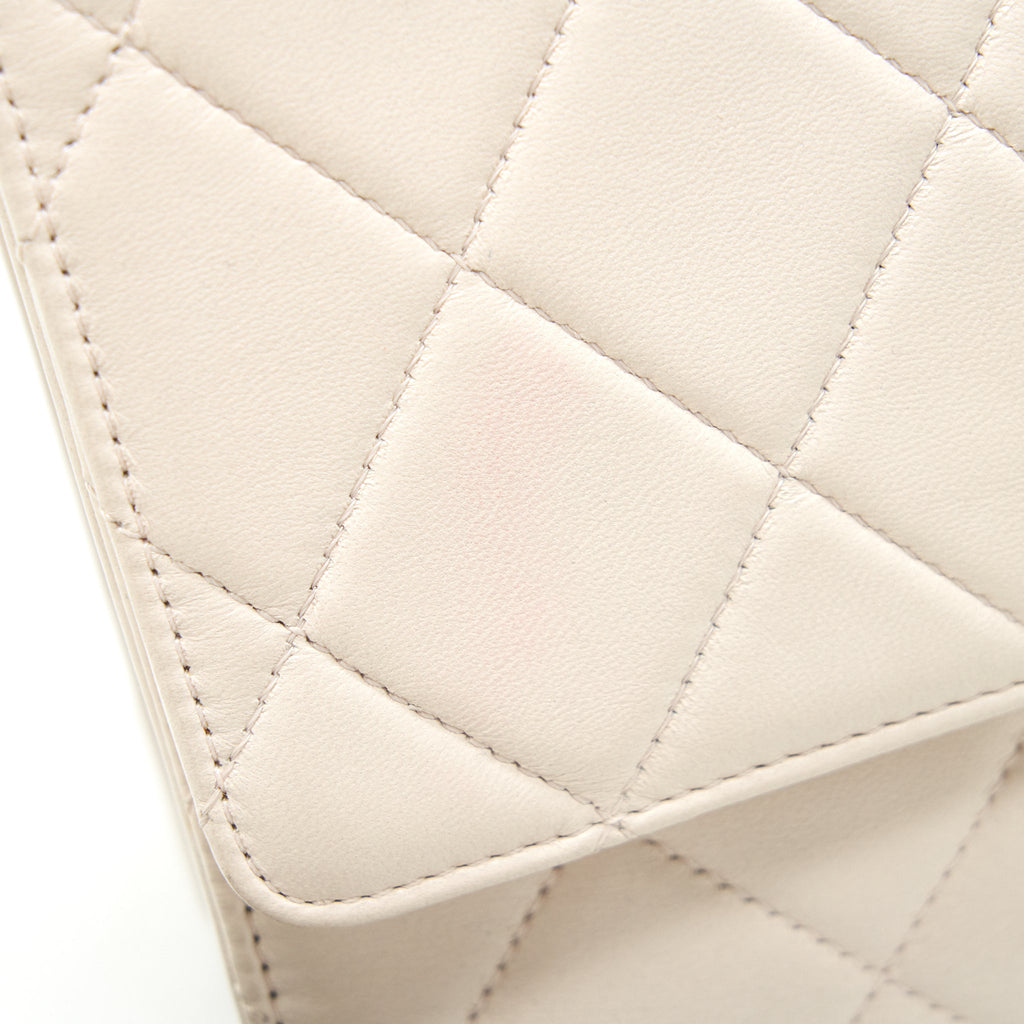 CHANEL CC LOGO FLAP BAG WITH CHAIN QUILTED LAMBSKIN IVORY WHITE