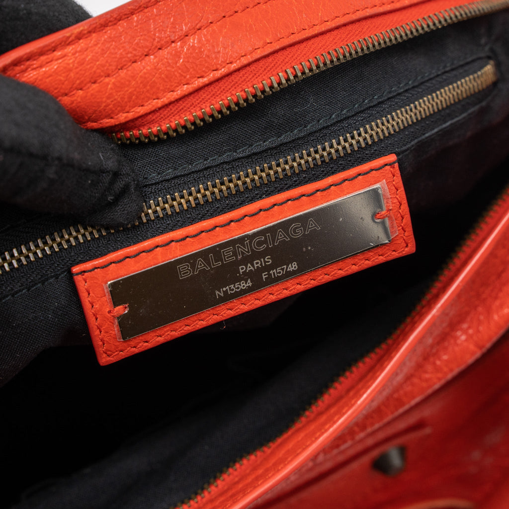 BALENCIAGA CLASSIC CITY BAG NAPPA TOMATO/RED BLACK HARDWARE