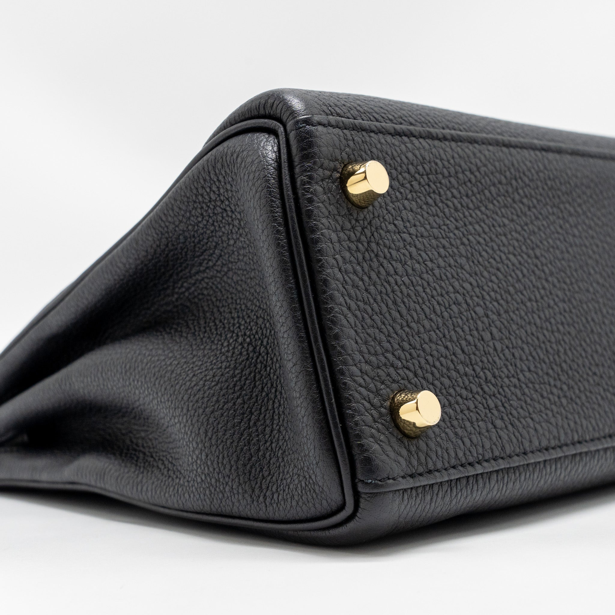 HERMES KELLY 25 TOGO BLACK GHW