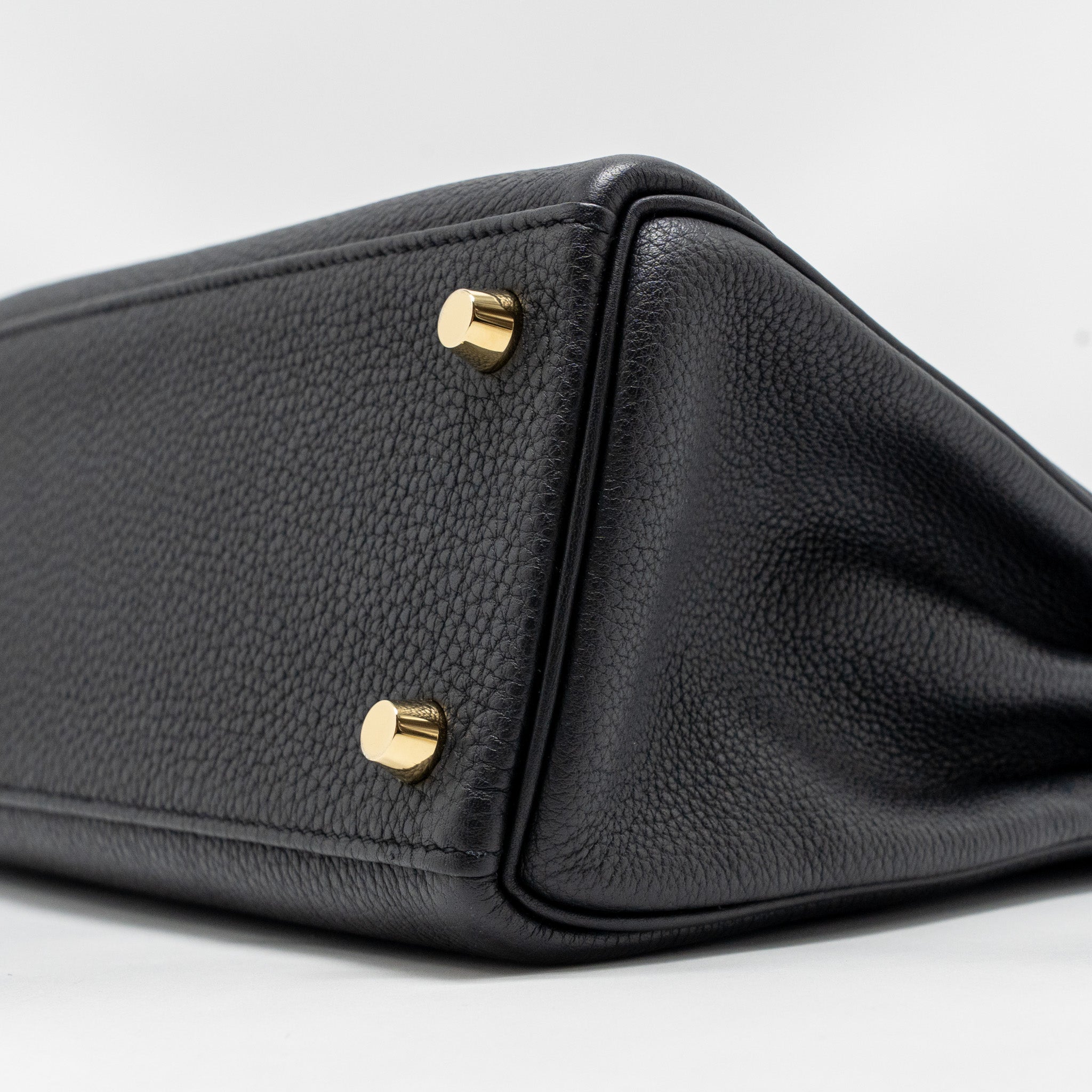 HERMES KELLY 25 TOGO BLACK GHW