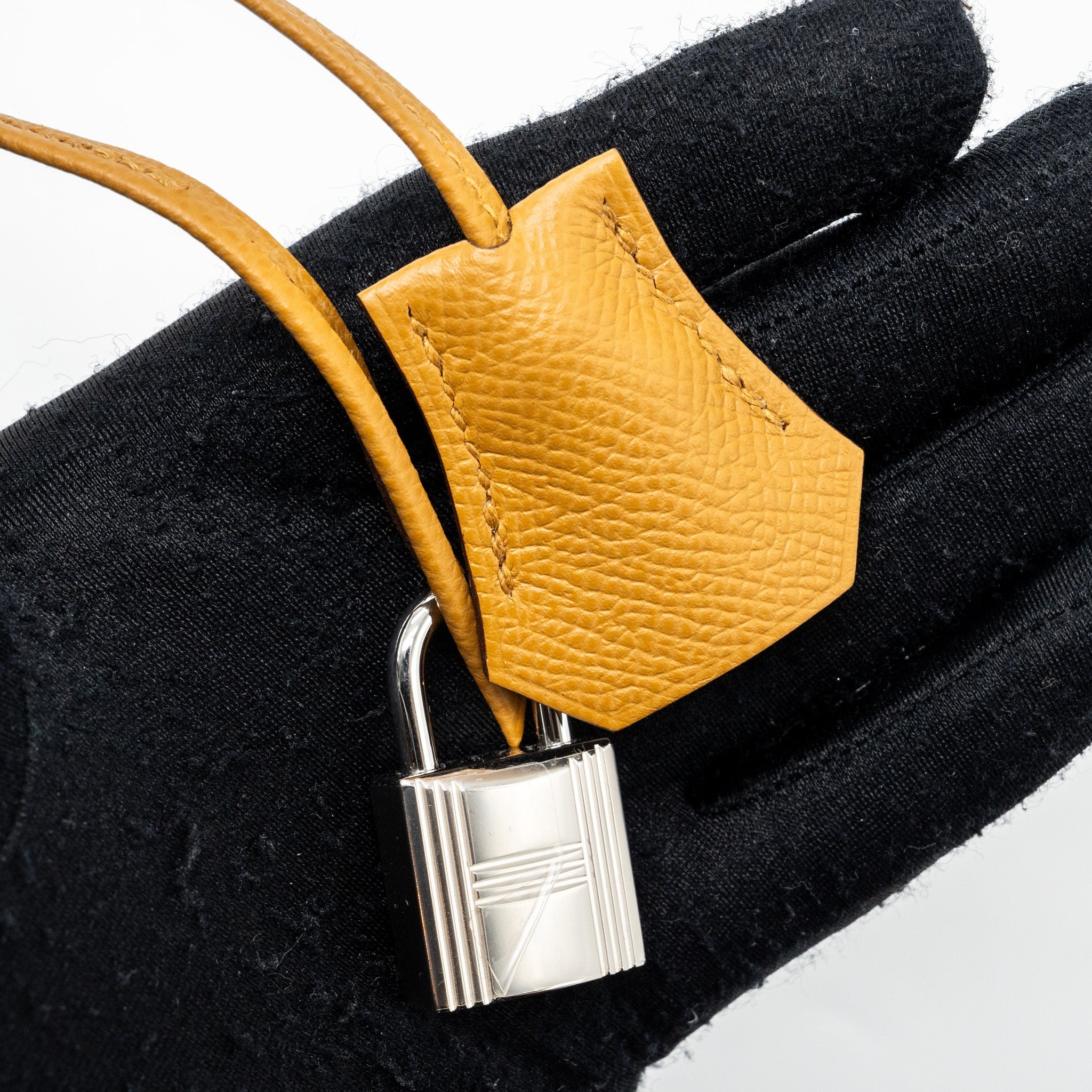 HERMES KELLY 25 EPSOM NATA / JAUNE POUSSIN / SESAME SHW