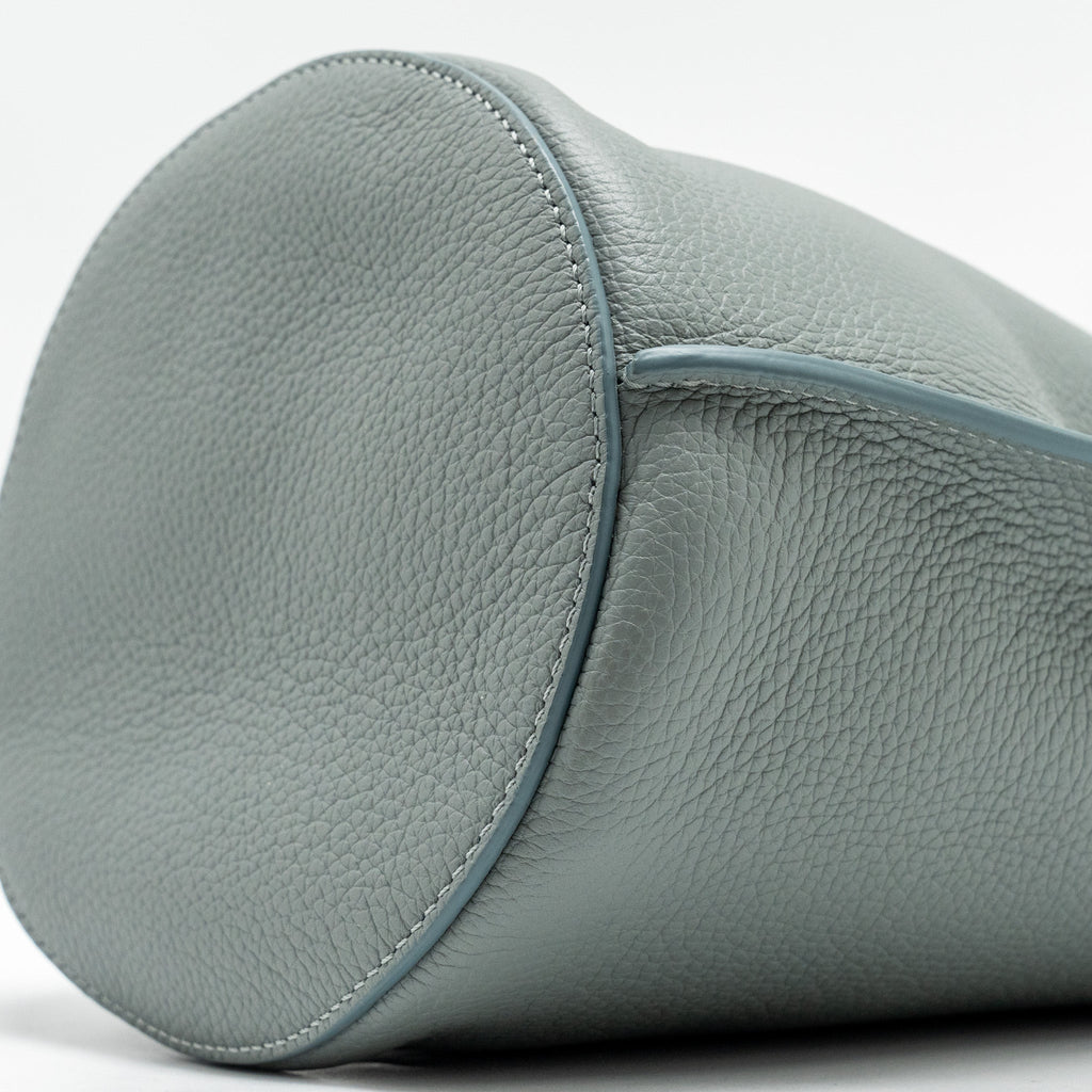 CELINE NANO BUCKET BIG BAG GRAINED CALFSKIN STORM SHW