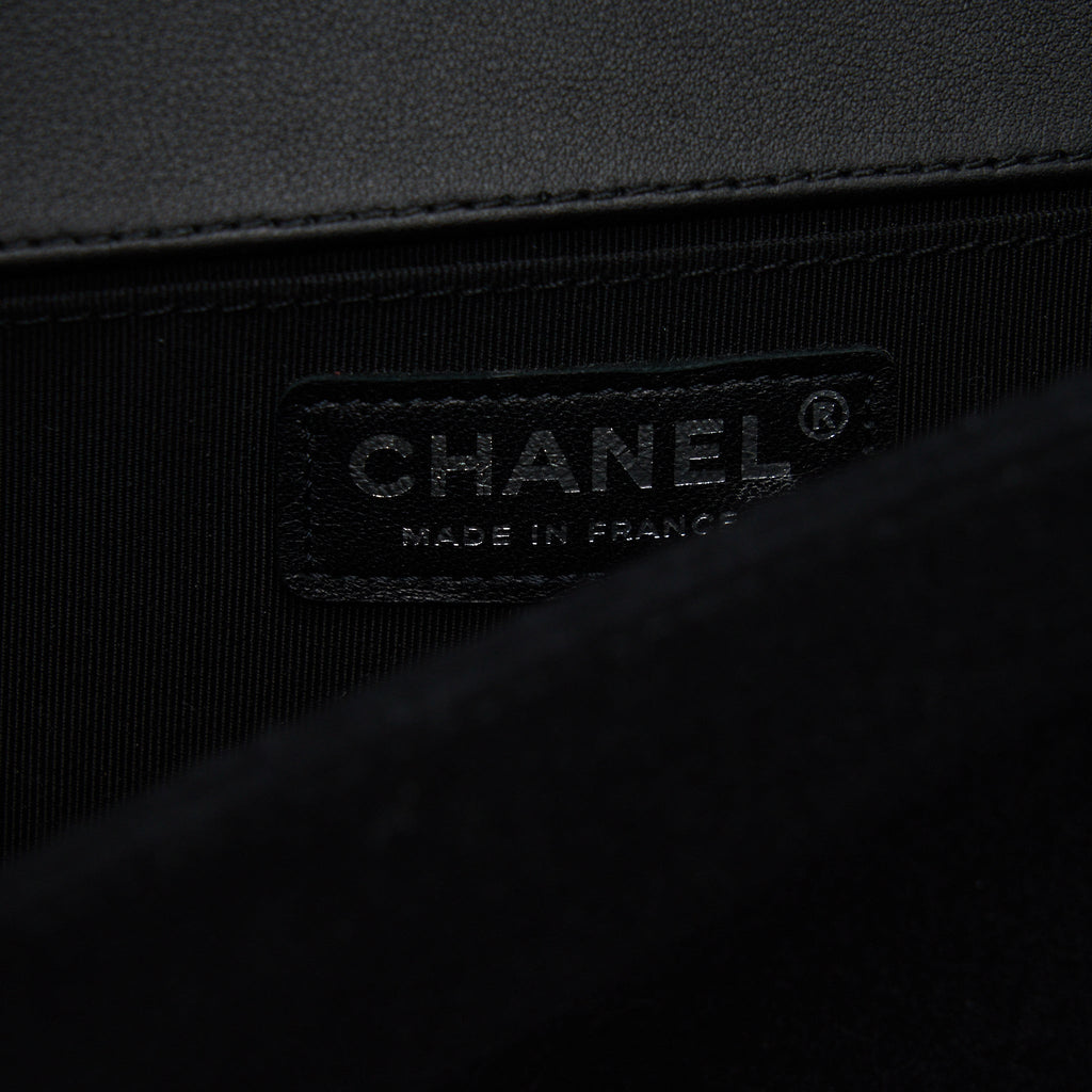 CHANEL 19B MEDIUM BOY FLAP BAG LIMITED EDITION FABRIC BLACK RUTHENIUM SILVER HARDWARE
