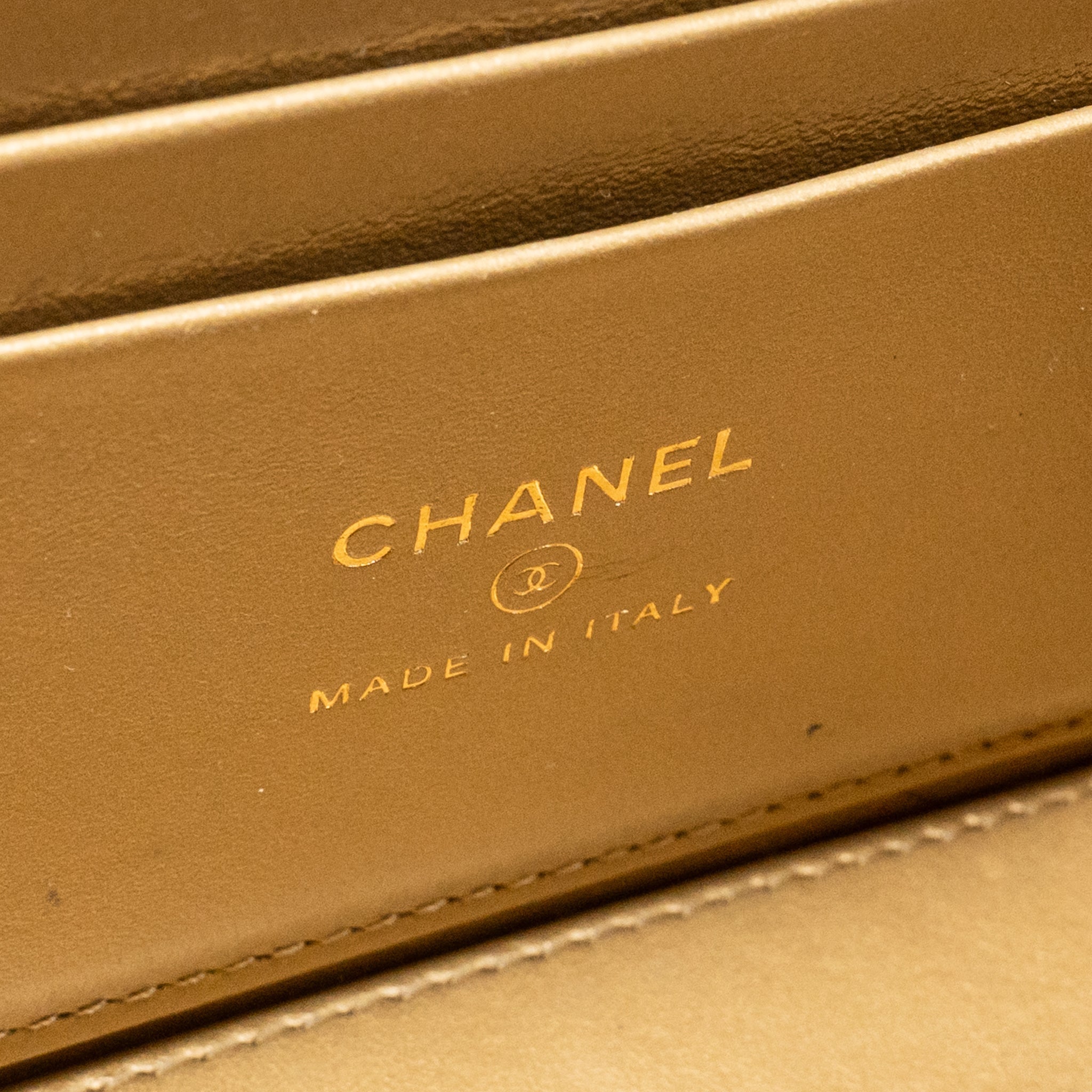 CHANEL PEARL CRUSH LONG VANITY WITH CHAIN LAMBSKIN BLACK GHW
