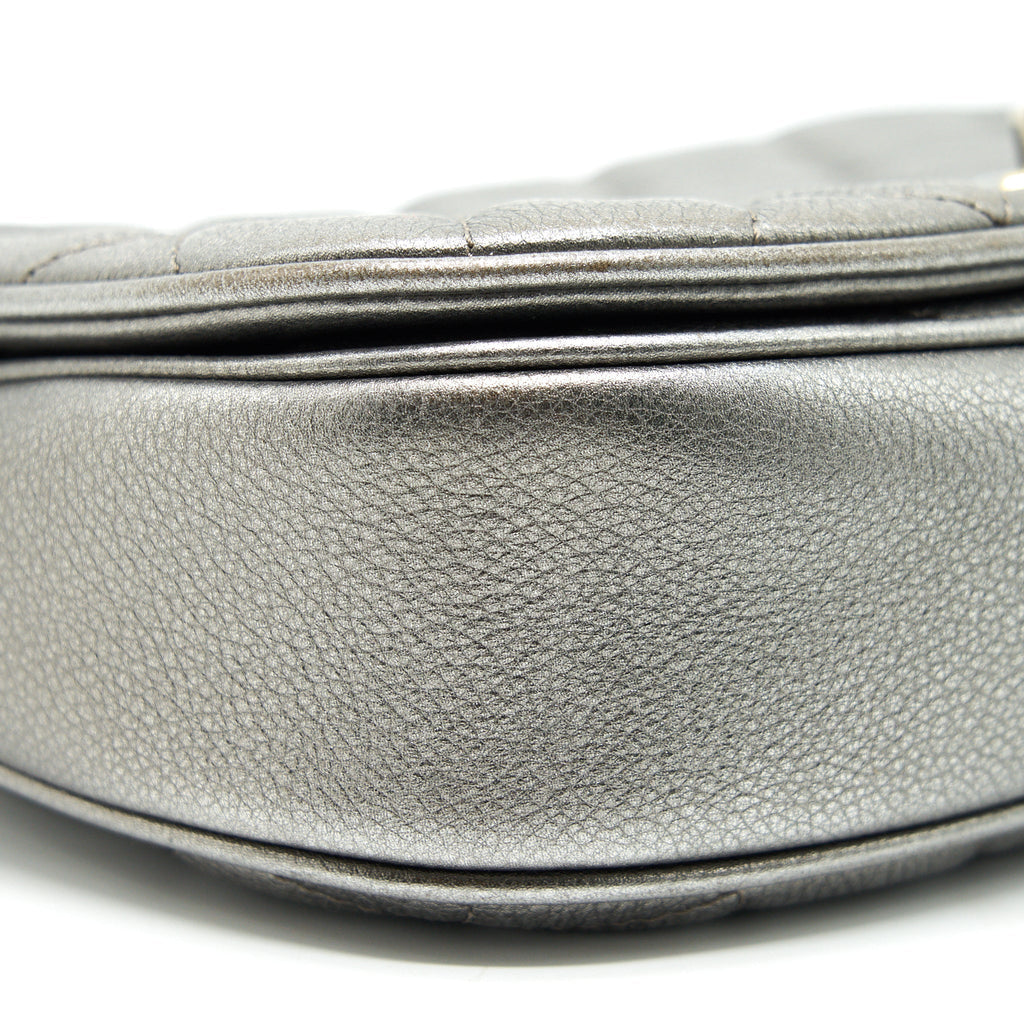 CHANEL CC LOGO QUILTED CALFSKIN FLAP BAG IN METALLIC DARK GREY
