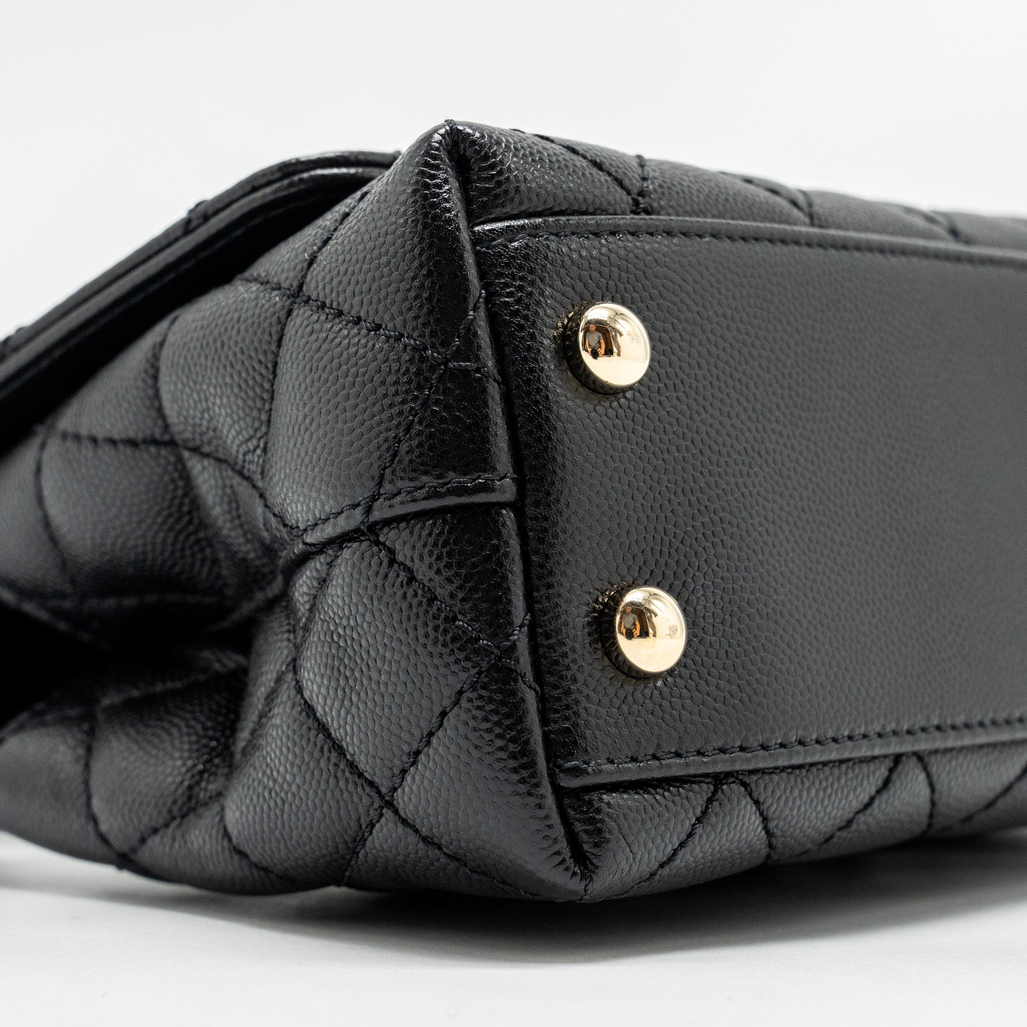 CHANEL MINI COCO HANDLE CAVIAR BLACK LGHW (MICROCHIP)
