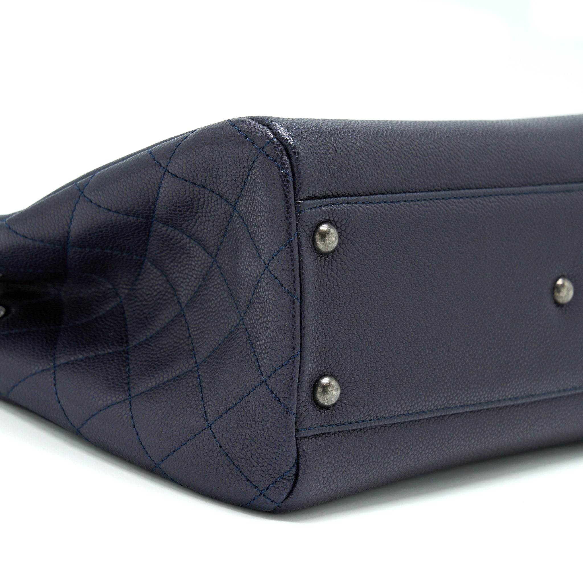 CHANEL TOTE BAG CAVIAR NAVY RUTHENIUM HARDWARE