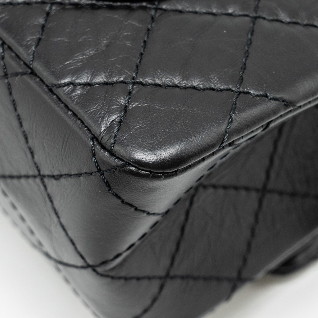 CHANEL SMALL 2.55 REISSUE DOUBLE FLAP BAG AGED CALFSKIN BLACK GHW (MICROCHIP)
