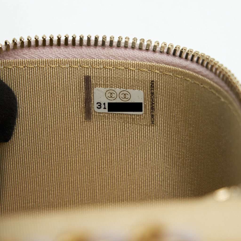 CHANEL 21B LILAC/ LIGHT PURPLE PEARL CRUSH SMALL VANITY CASE WITH CHAIN