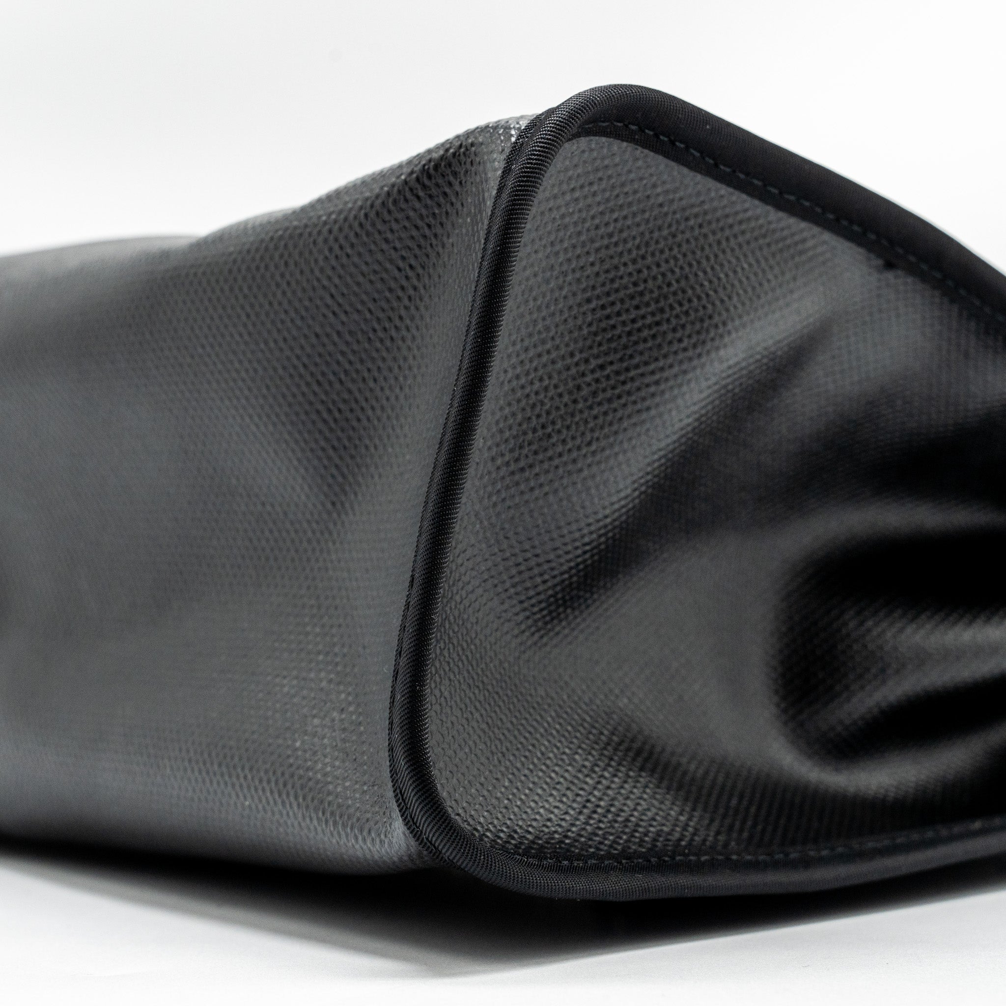 HERMES HERBAG 31 ZIP BAG BERLINE CANVAS / VACHE HUNTER BLACK / ECRU GHW