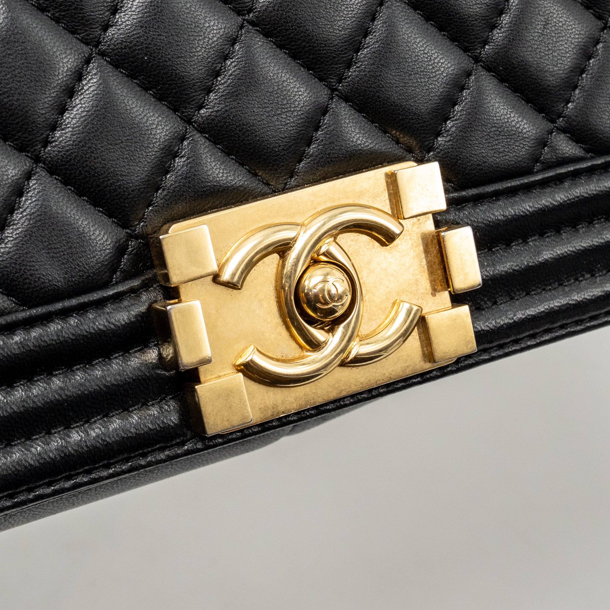 CHANEL MEDIUM BOY BAG LAMBSKIN BLACK GHW