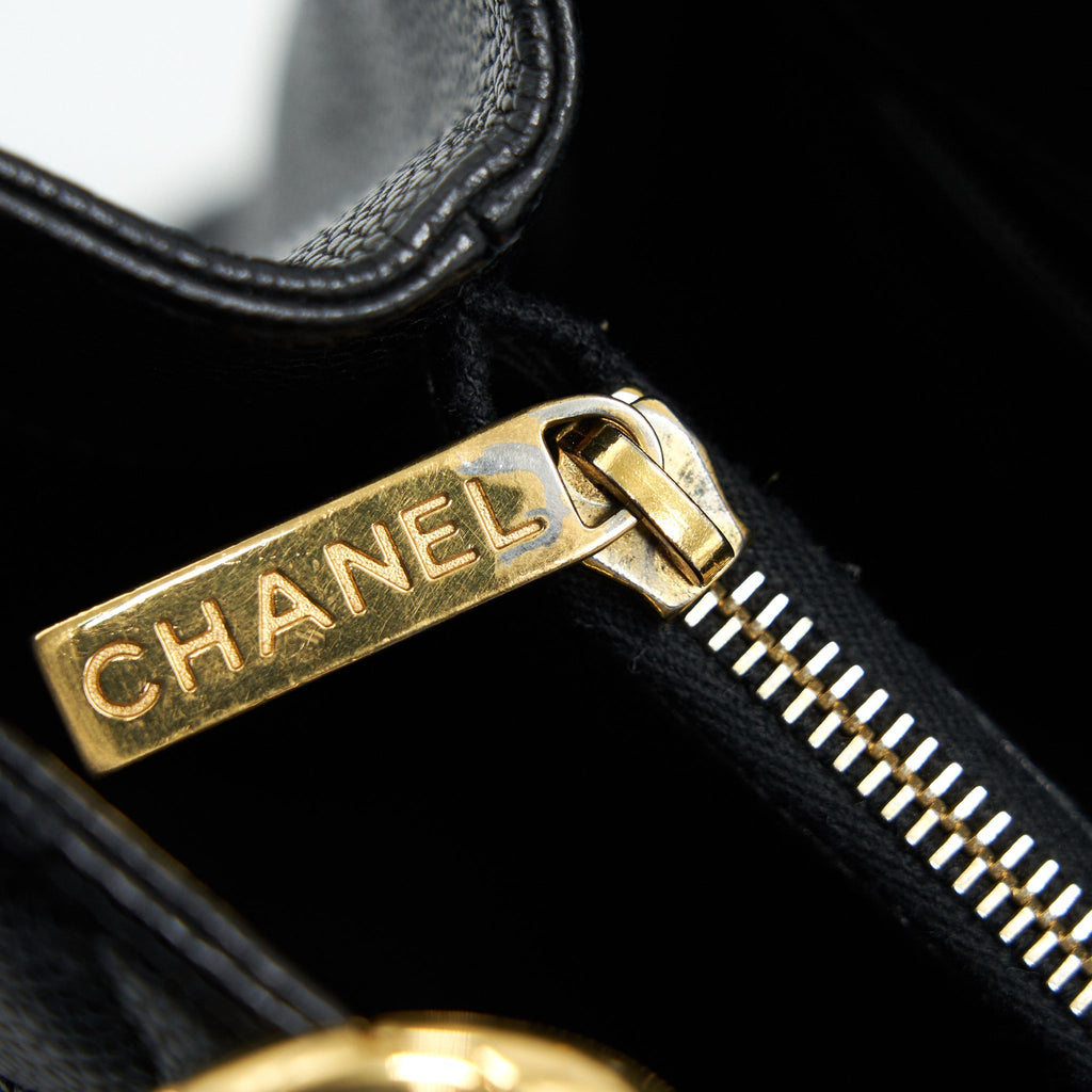 CHANEL GRAND SHOPPING TOTE CAVIAR BLACK GHW SERIAL 17