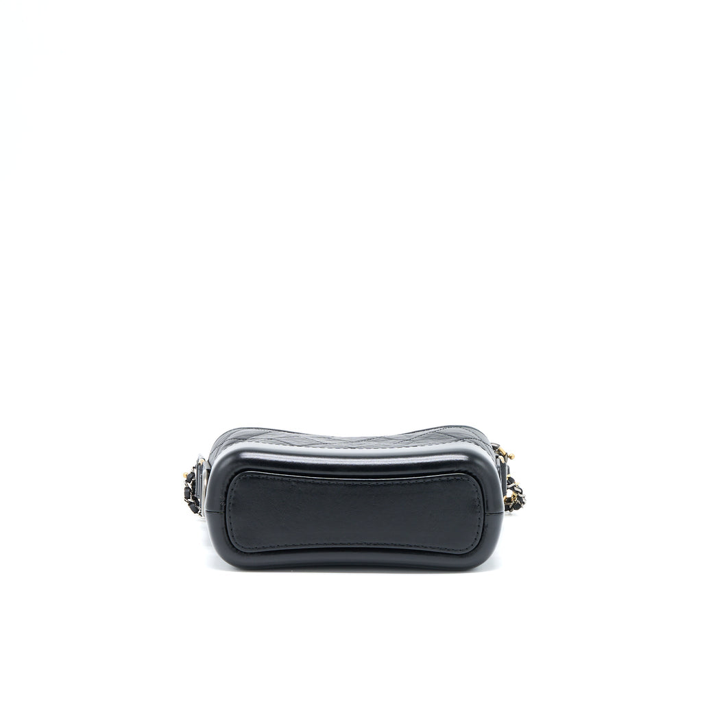 CHANEL SMALL GABRIELLE HOBO BAG WITH TOP HANDLE AGED CALFSKIN BLACK MULTICOLOUR HARDWARE