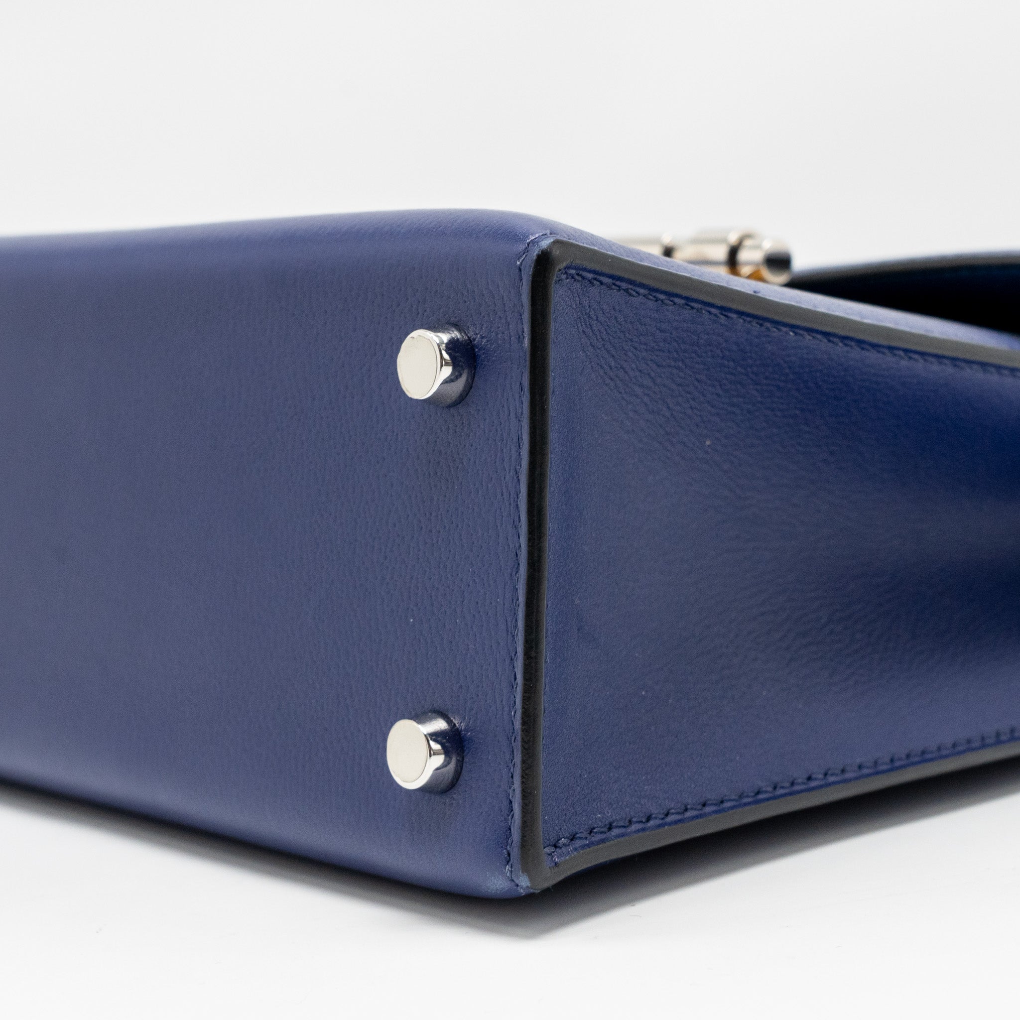 HERMES VERROU 23 ALLEGRETTO LEATHER BLEU ENCRE / MULTICOLOUR SHW
