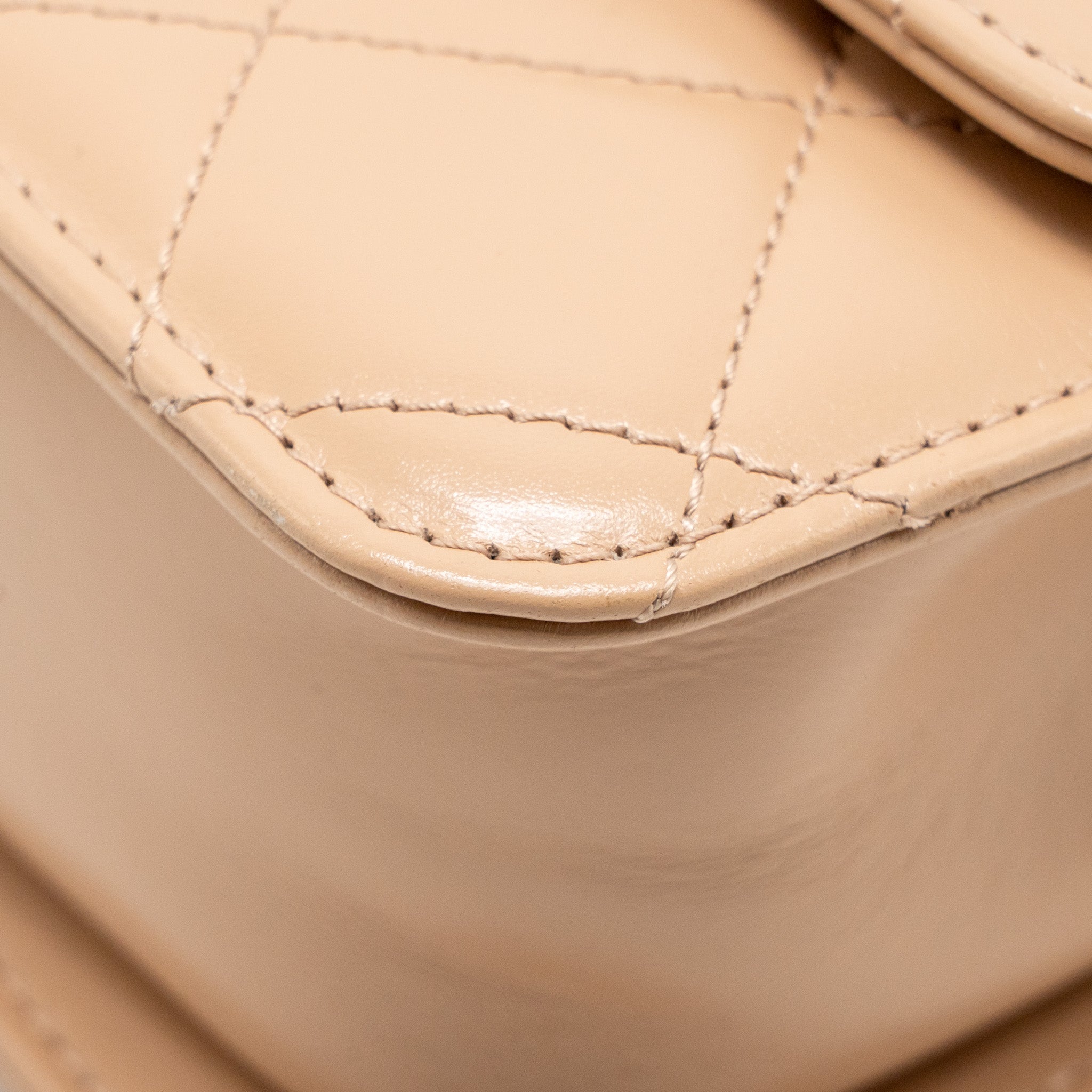 CHANEL GOLD CRUSH FLAP BAG CALFSKIN BEIGE GHW (MICROCHIP)