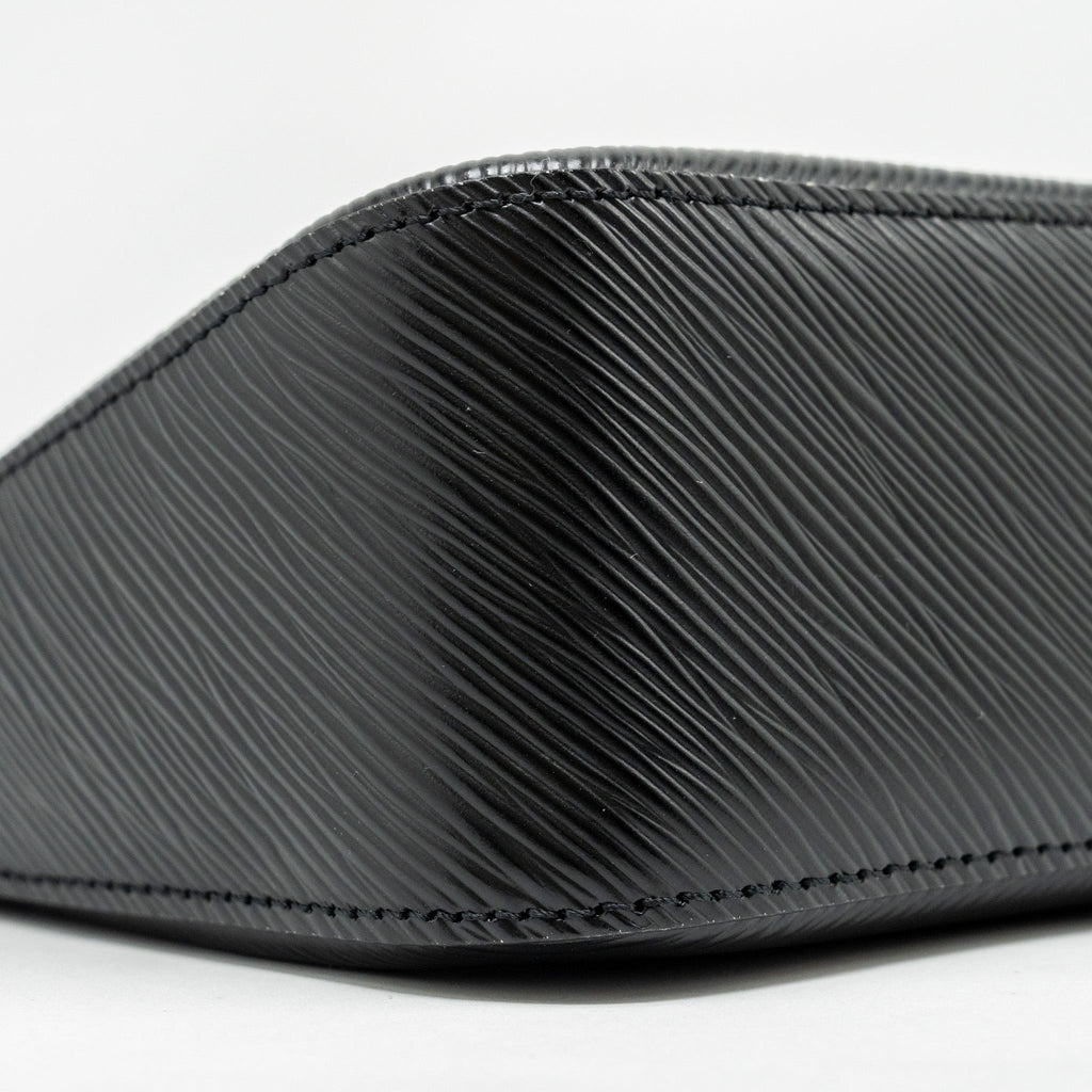 LOUIS VUITTON MARELLE GRAINED EPI/CANVAS BLACK SHW