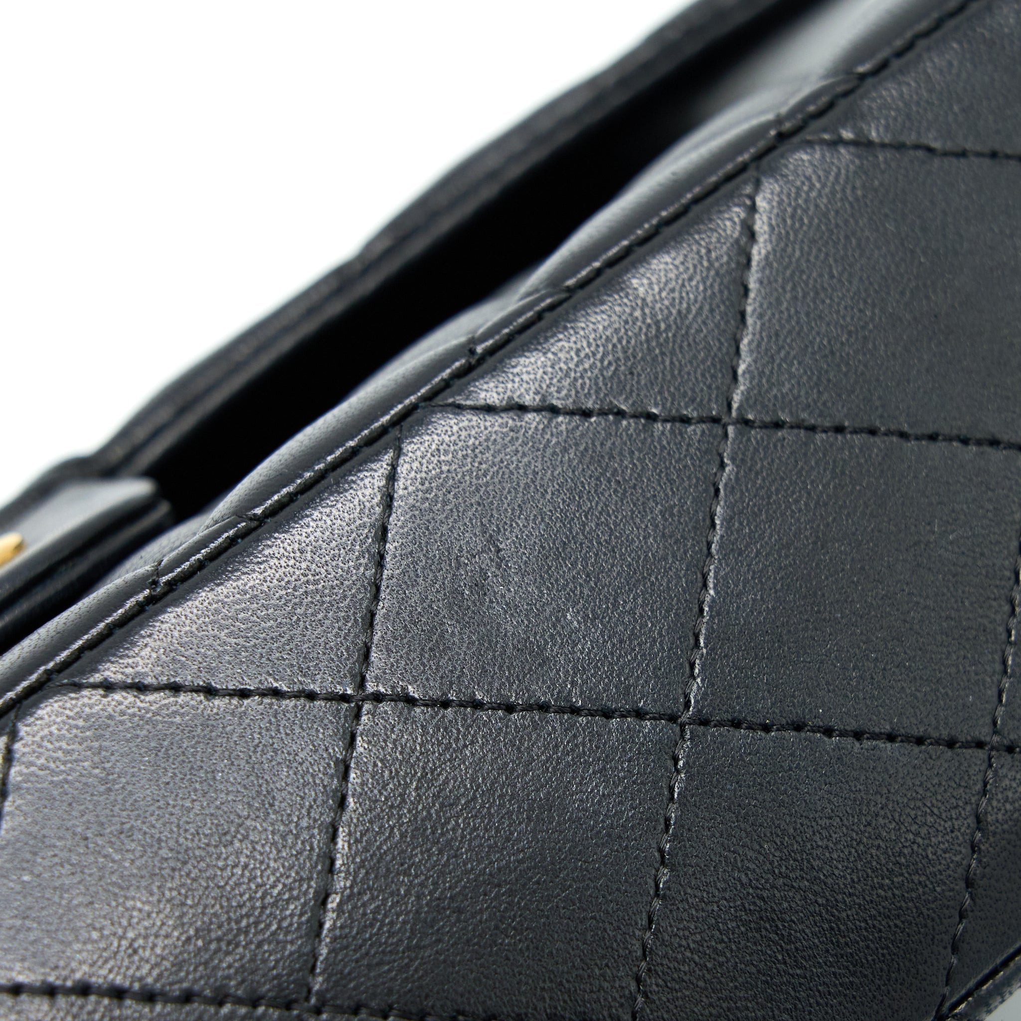 CHANEL MEDIUM CLASSIC DOUBLE FLAP BAG LAMBSKIN BLACK GHW