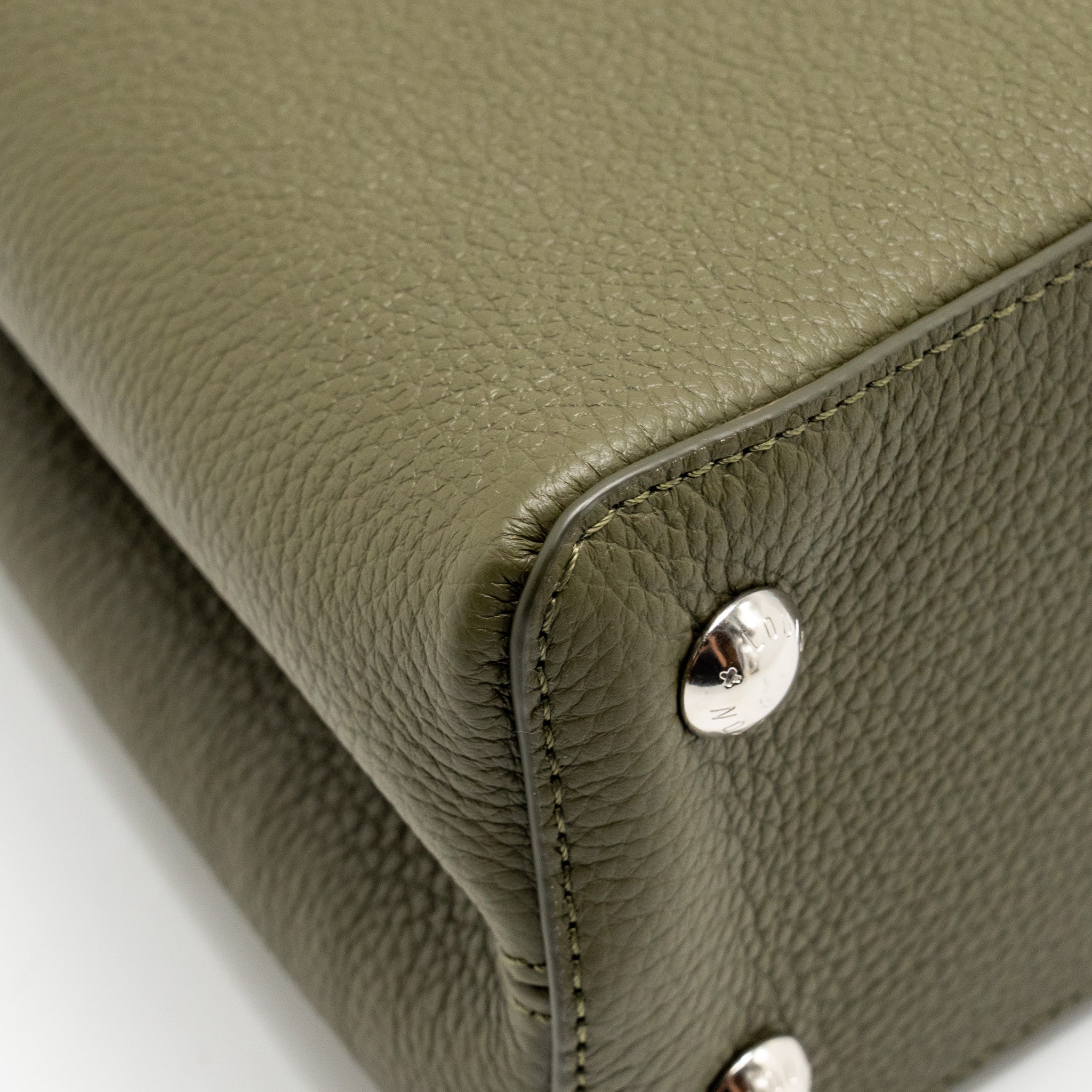 LOUIS VUITTON CAPUCINES MM CALFSKIN / PYTHON HANDLE MULTICOLOR OLIVE GREEEN / NATURAL SHW