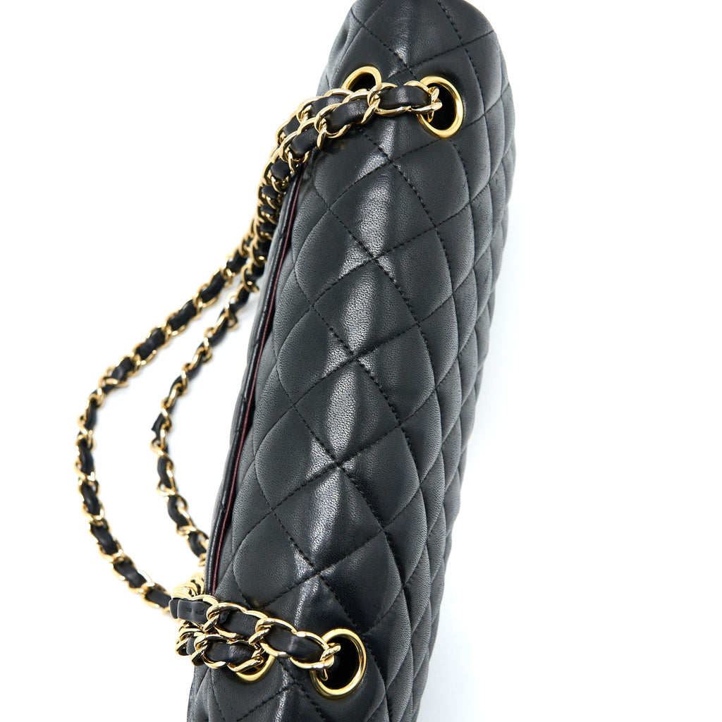 CHANEL MEDIUM CLASSIC DOUBLE FLAP BAG LAMBSKIN BLACK GHW