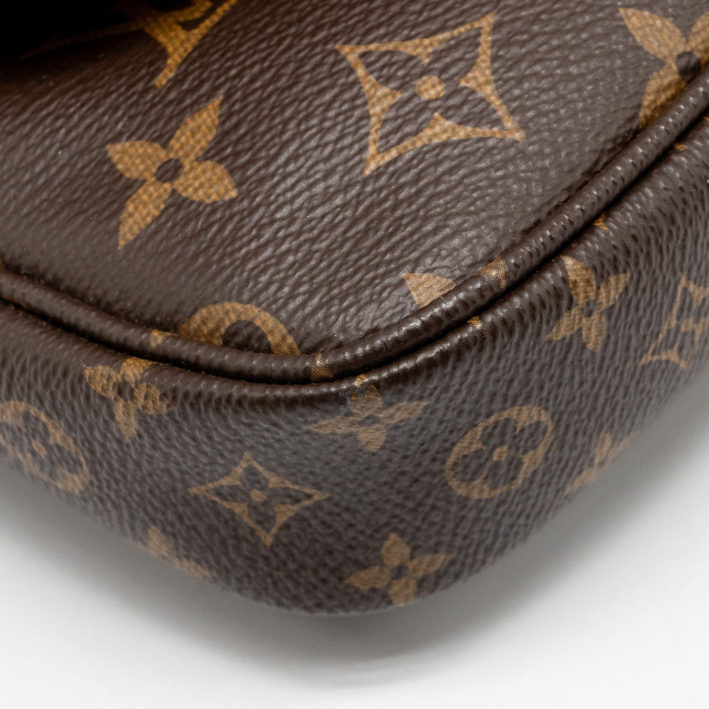 LOUIS VUITTON MULTI POCHETTE ACCESSORIES MONOGRAM CANVAS KHAKI STRAP GHW