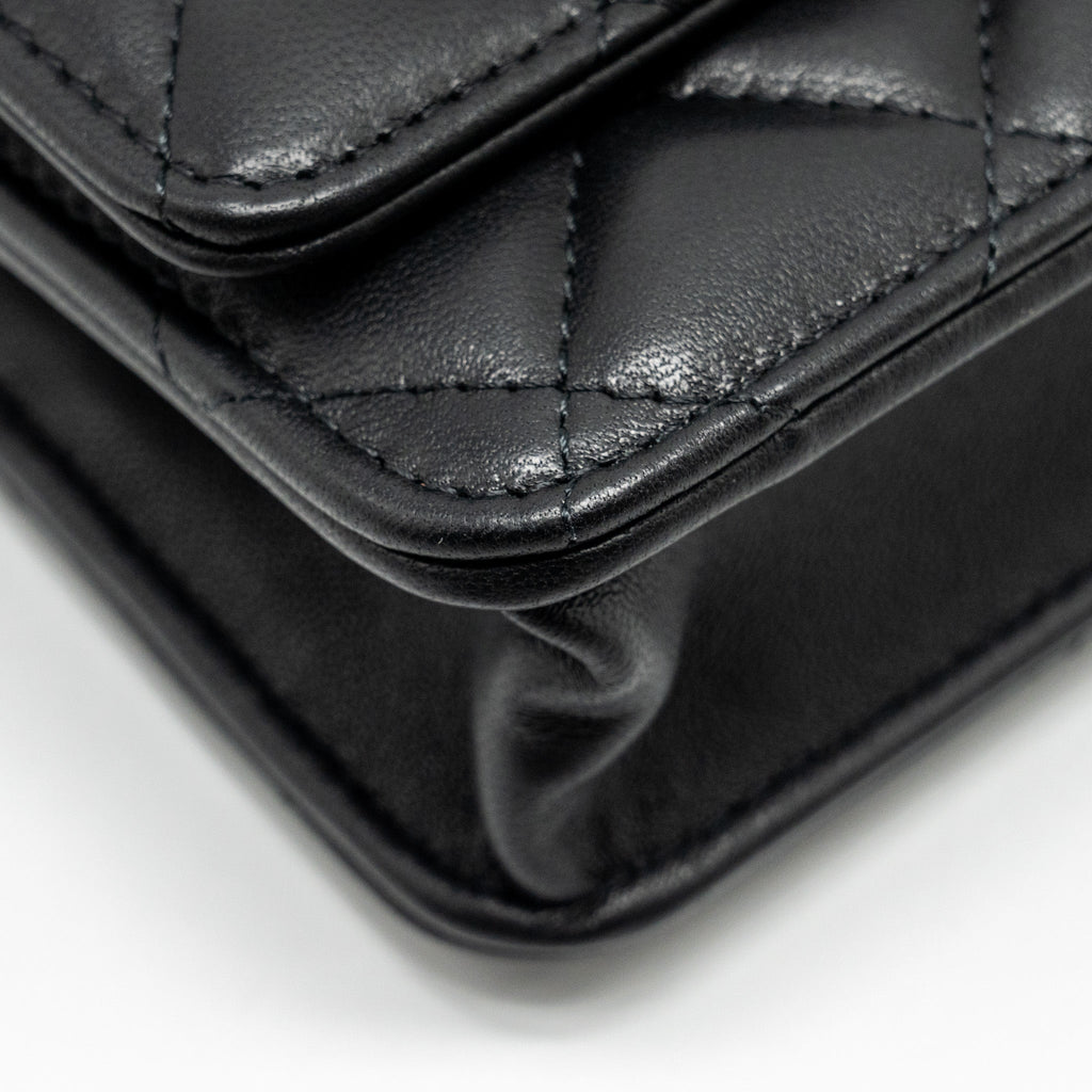 CHANEL CLASSIC WALLET ON CHAIN WITH CAMELLIA ADJUSTABLE CHAIN LAMBSKIN BLACK GHW (MICROCHIP)